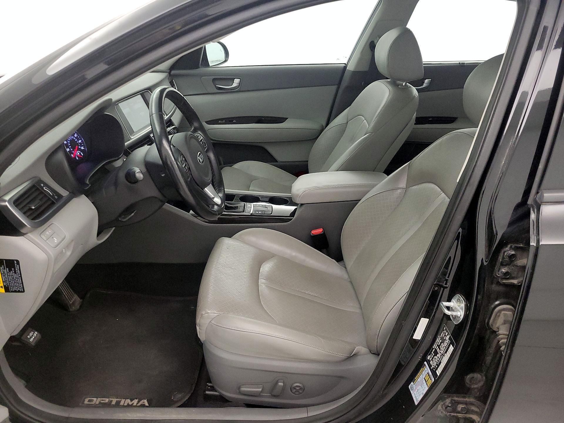 Thumbnail: 2016 Kia Optima - 11