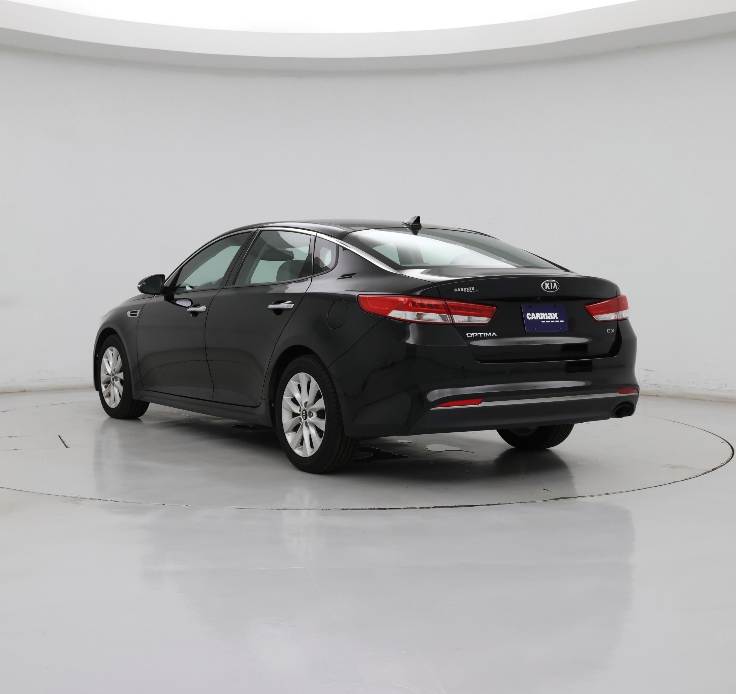 Thumbnail: 2016 Kia Optima - 2