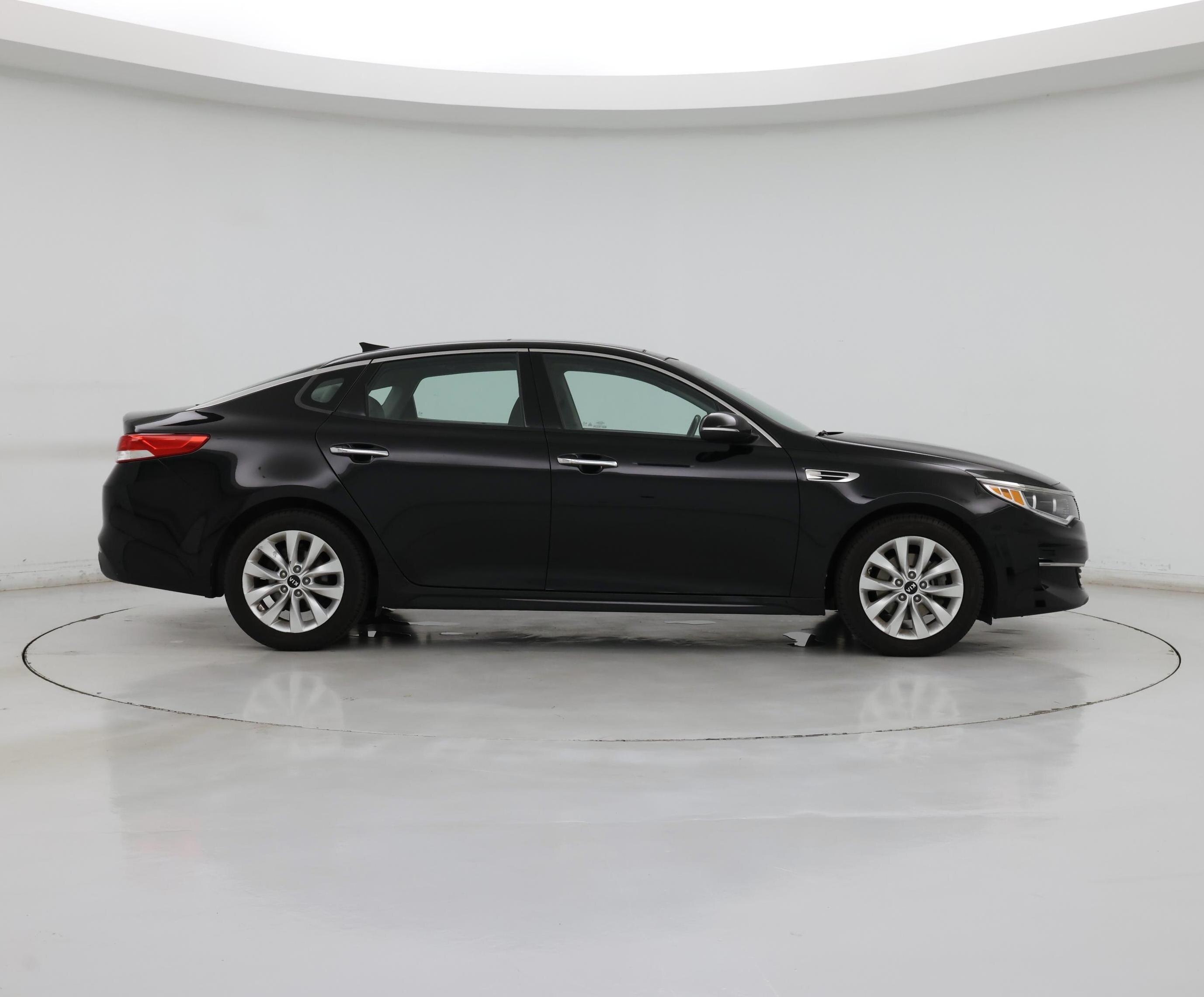Thumbnail: 2016 Kia Optima - 7