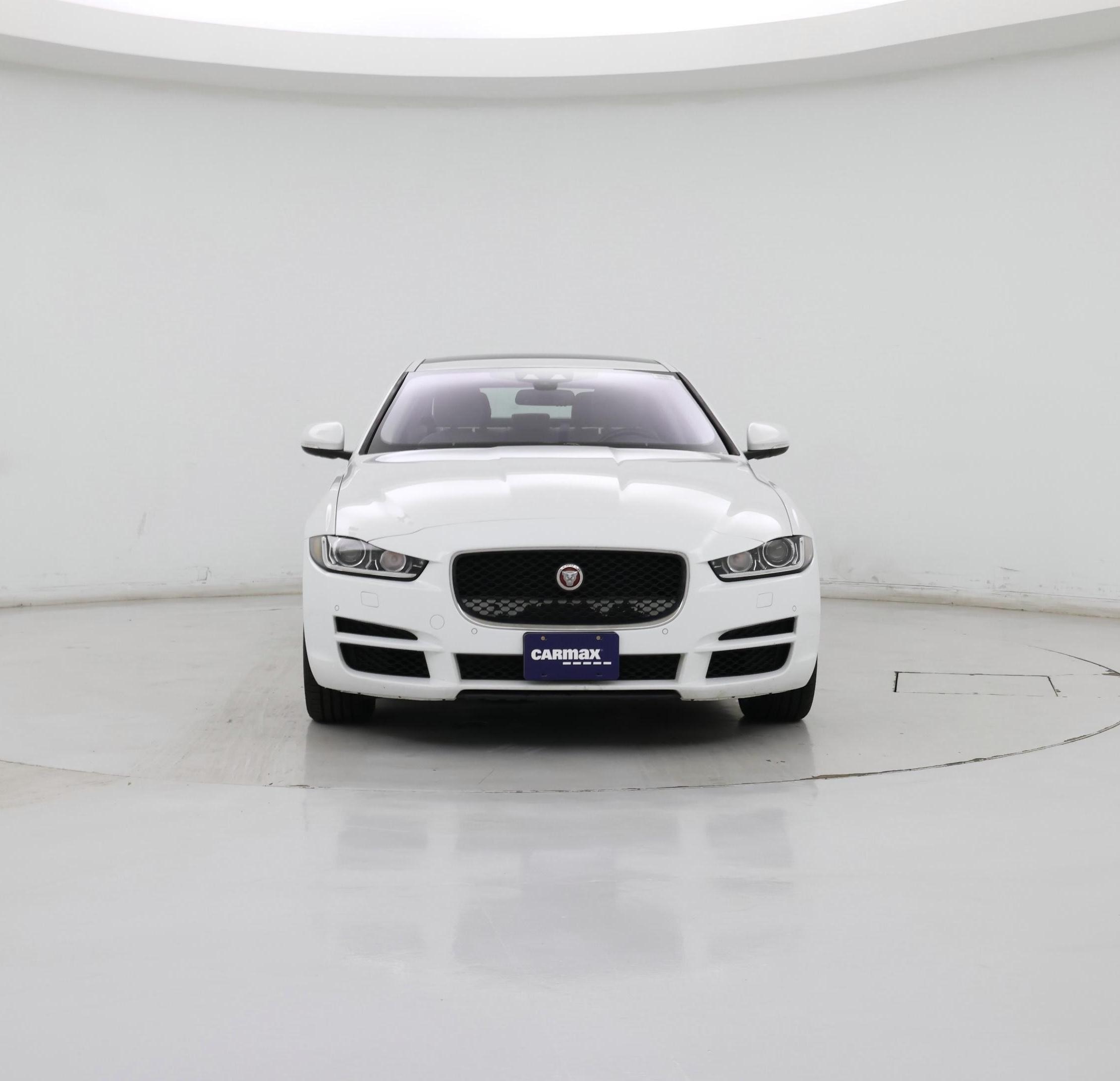 Thumbnail: 2018 Jaguar XE - 5