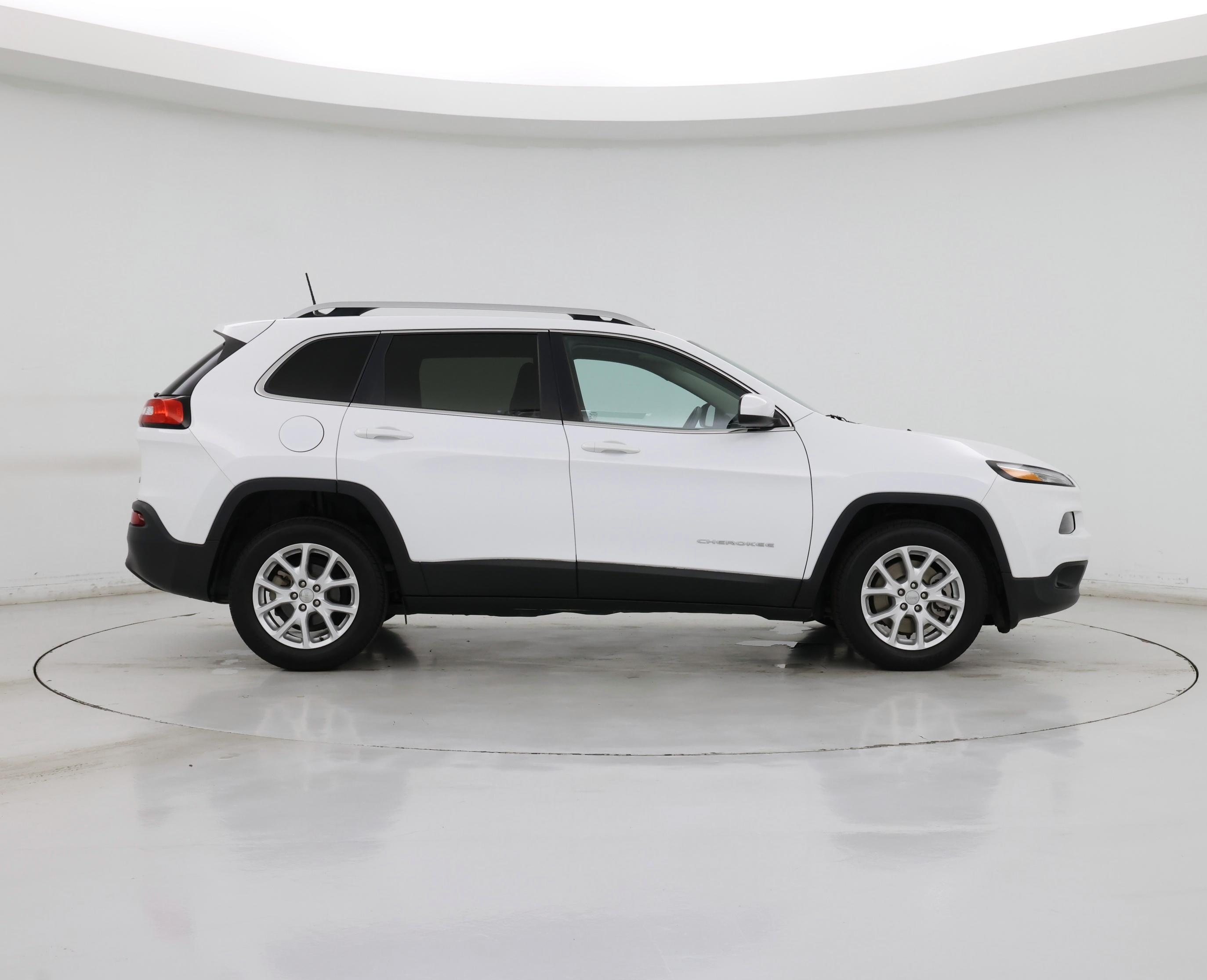 Thumbnail: 2018 Jeep Cherokee - 7