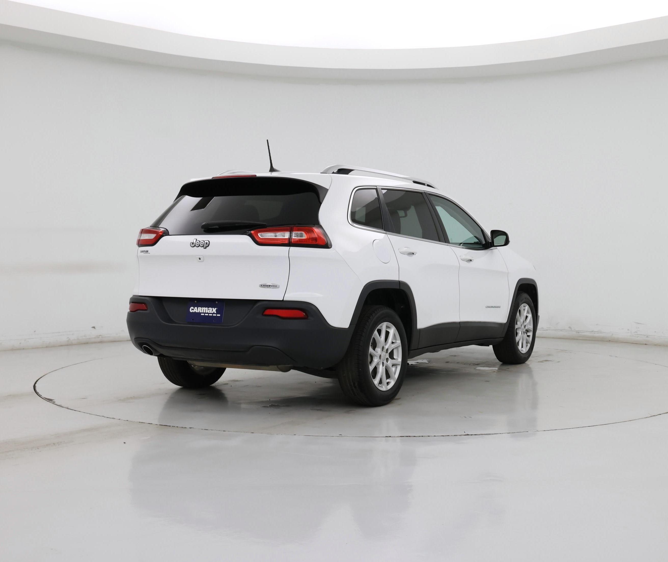 Thumbnail: 2018 Jeep Cherokee - 8