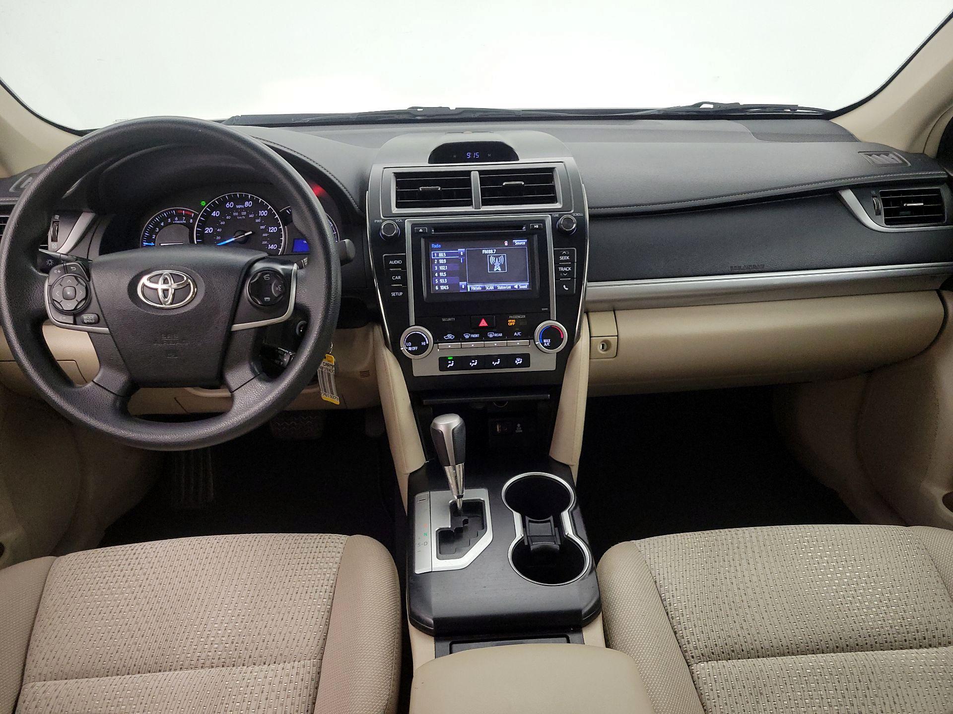 Thumbnail: 2014 Toyota Camry - 9