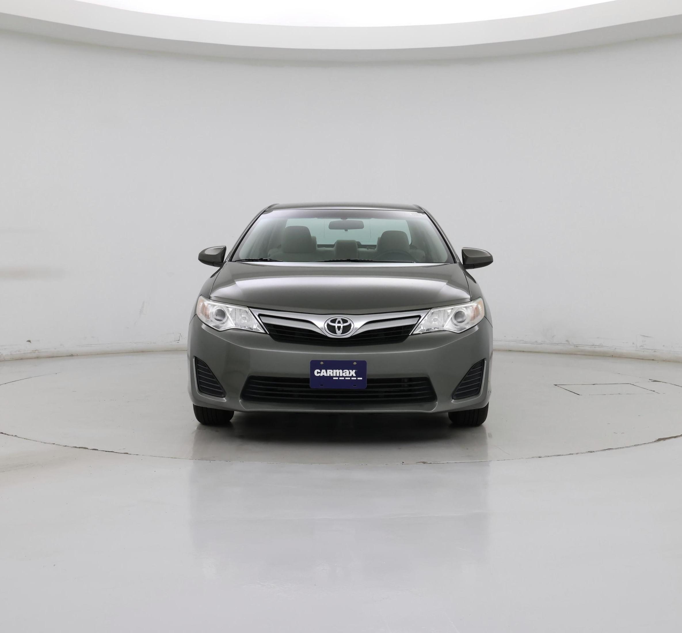 Thumbnail: 2014 Toyota Camry - 5