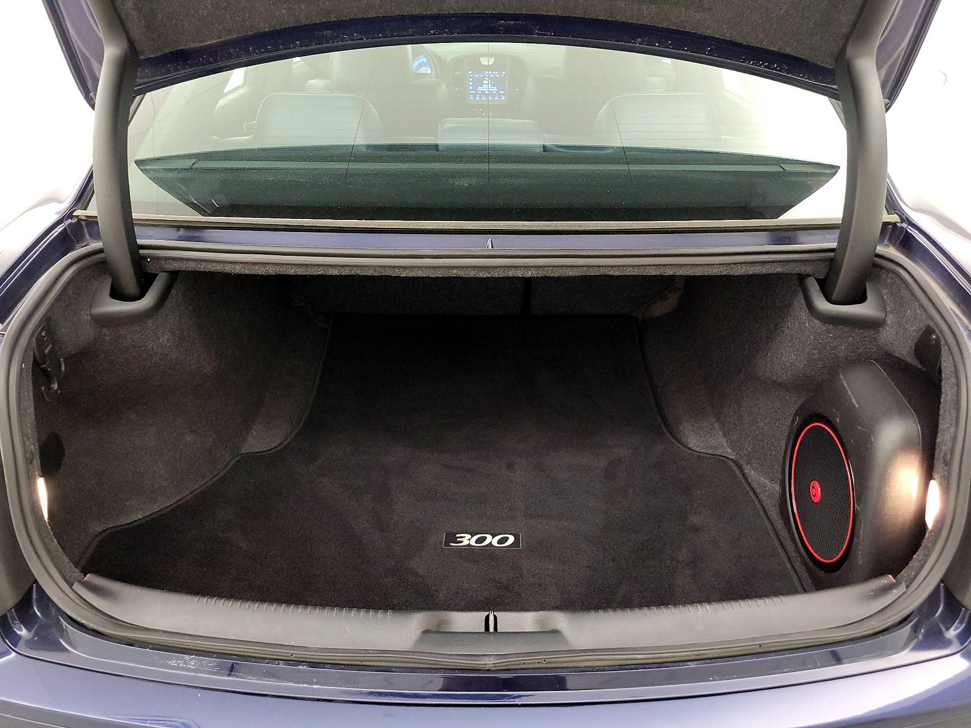 Thumbnail: 2014 Chrysler 300 - 20