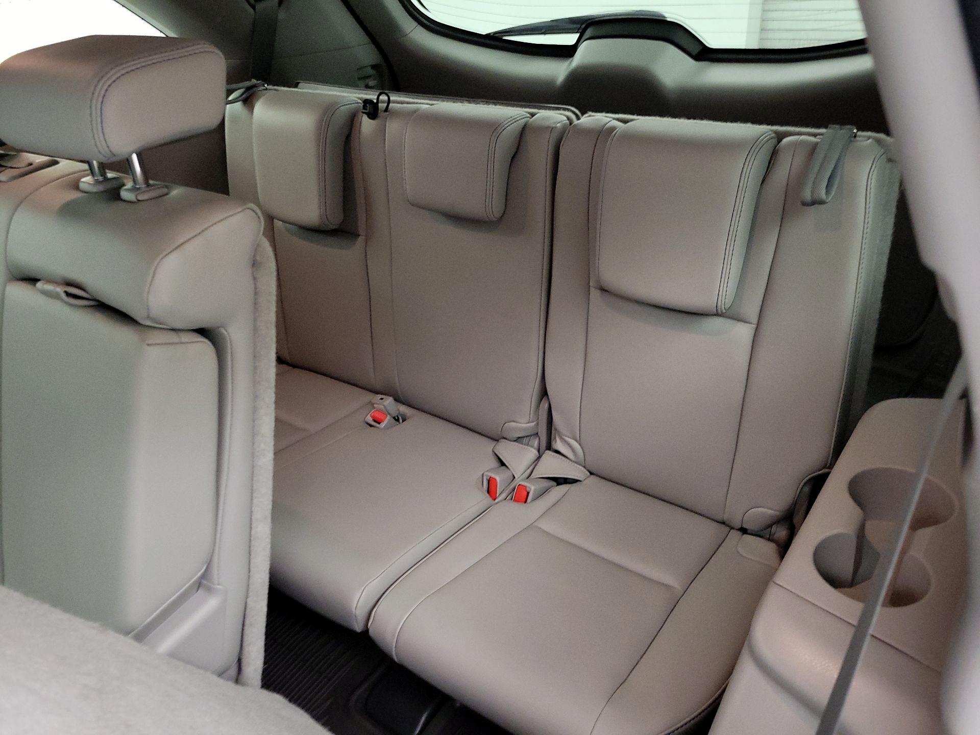 Thumbnail: 2014 Toyota Highlander - 20