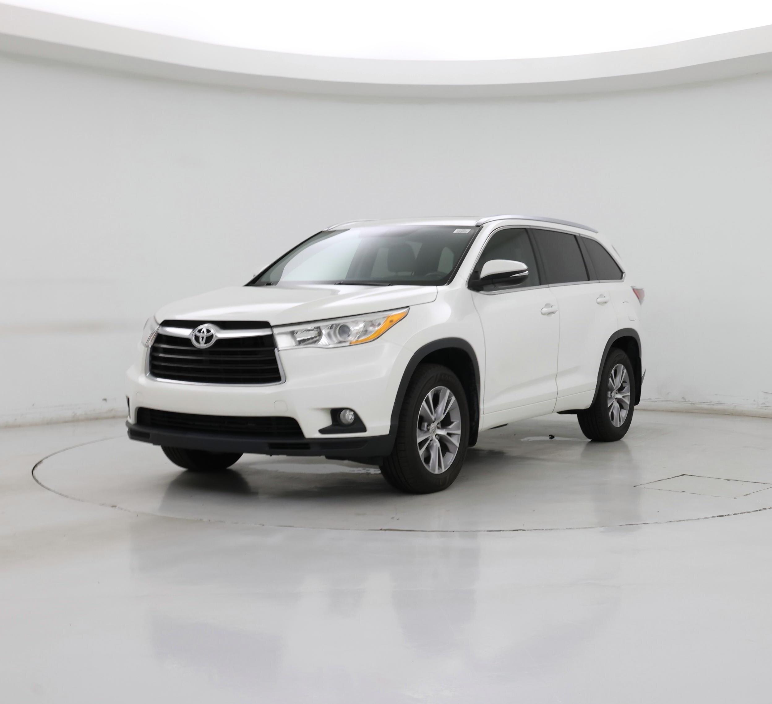 Thumbnail: 2014 Toyota Highlander - 4