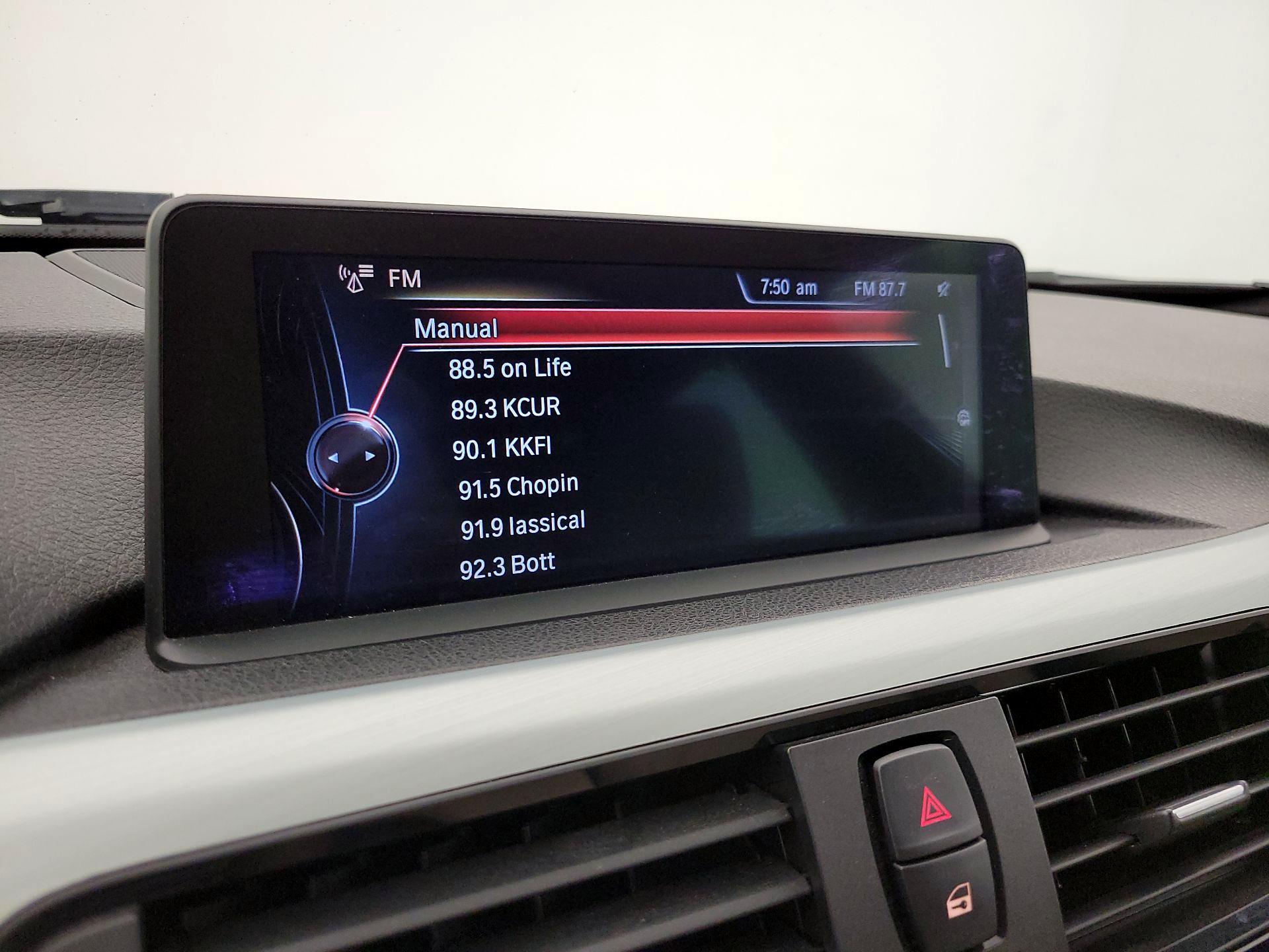 Thumbnail: 2015 BMW 3 Series - 16