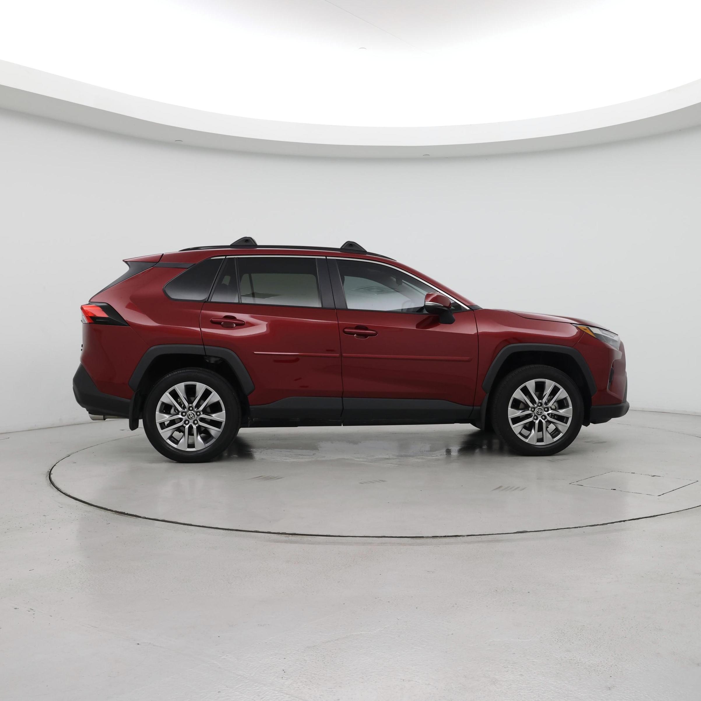 Thumbnail: 2023 Toyota RAV4 - 7
