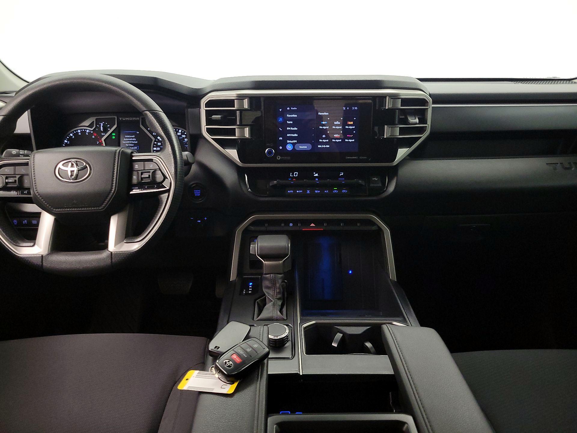 Thumbnail: 2022 Toyota Tundra - 9
