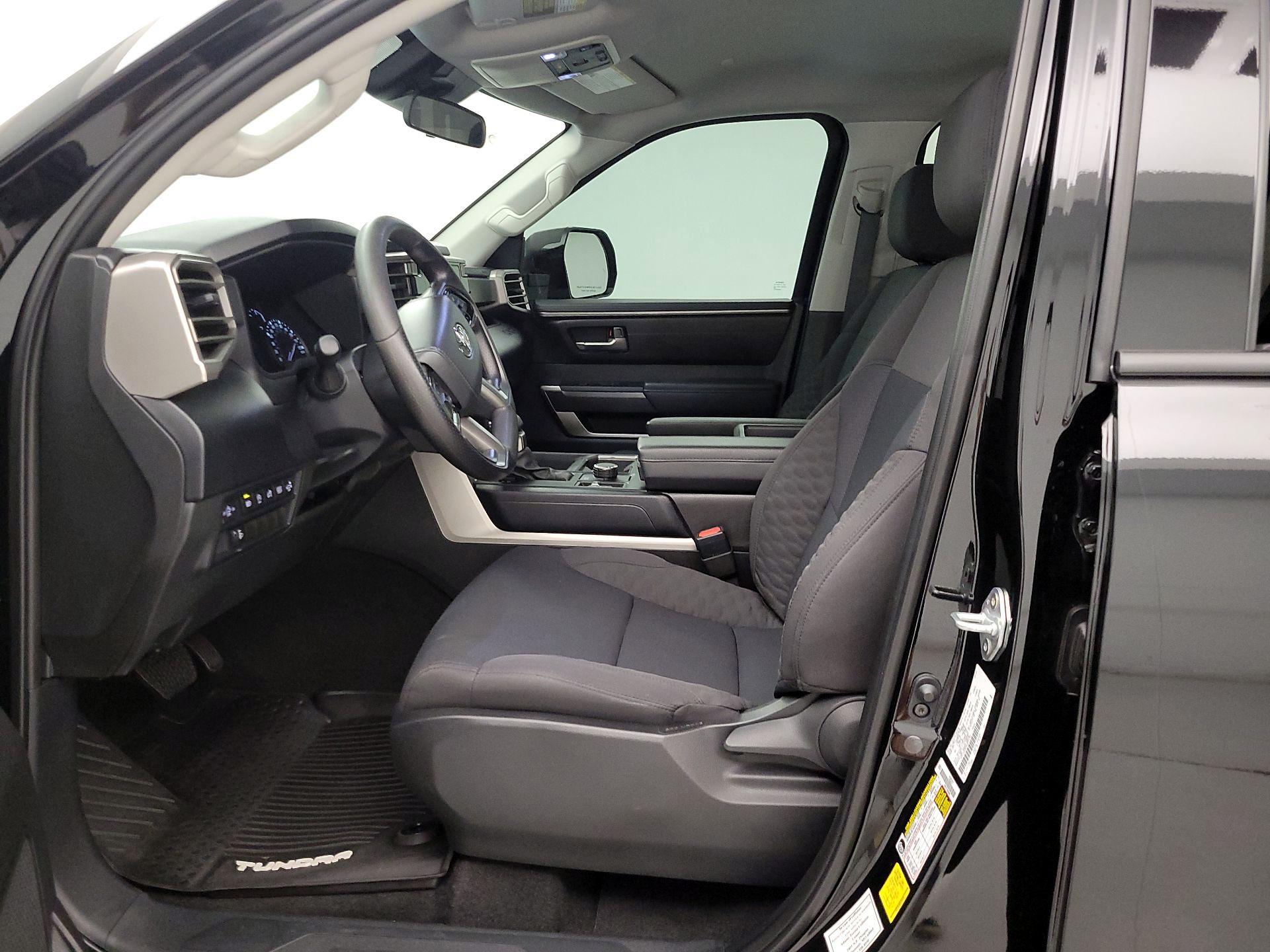 Thumbnail: 2022 Toyota Tundra - 11