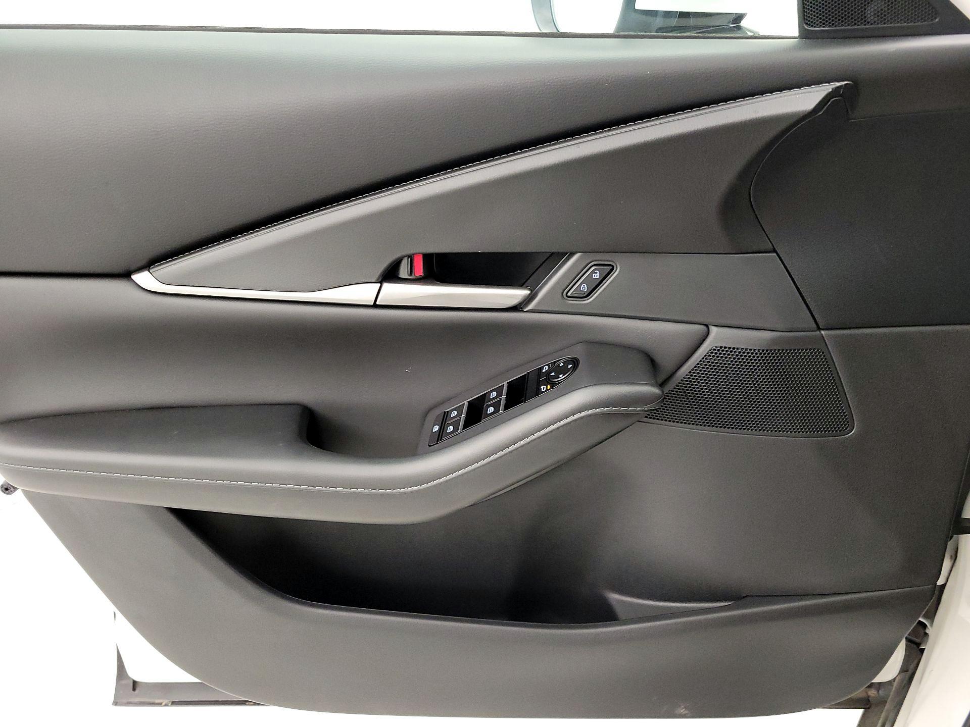 Thumbnail: 2022 Mazda CX-30 - 12