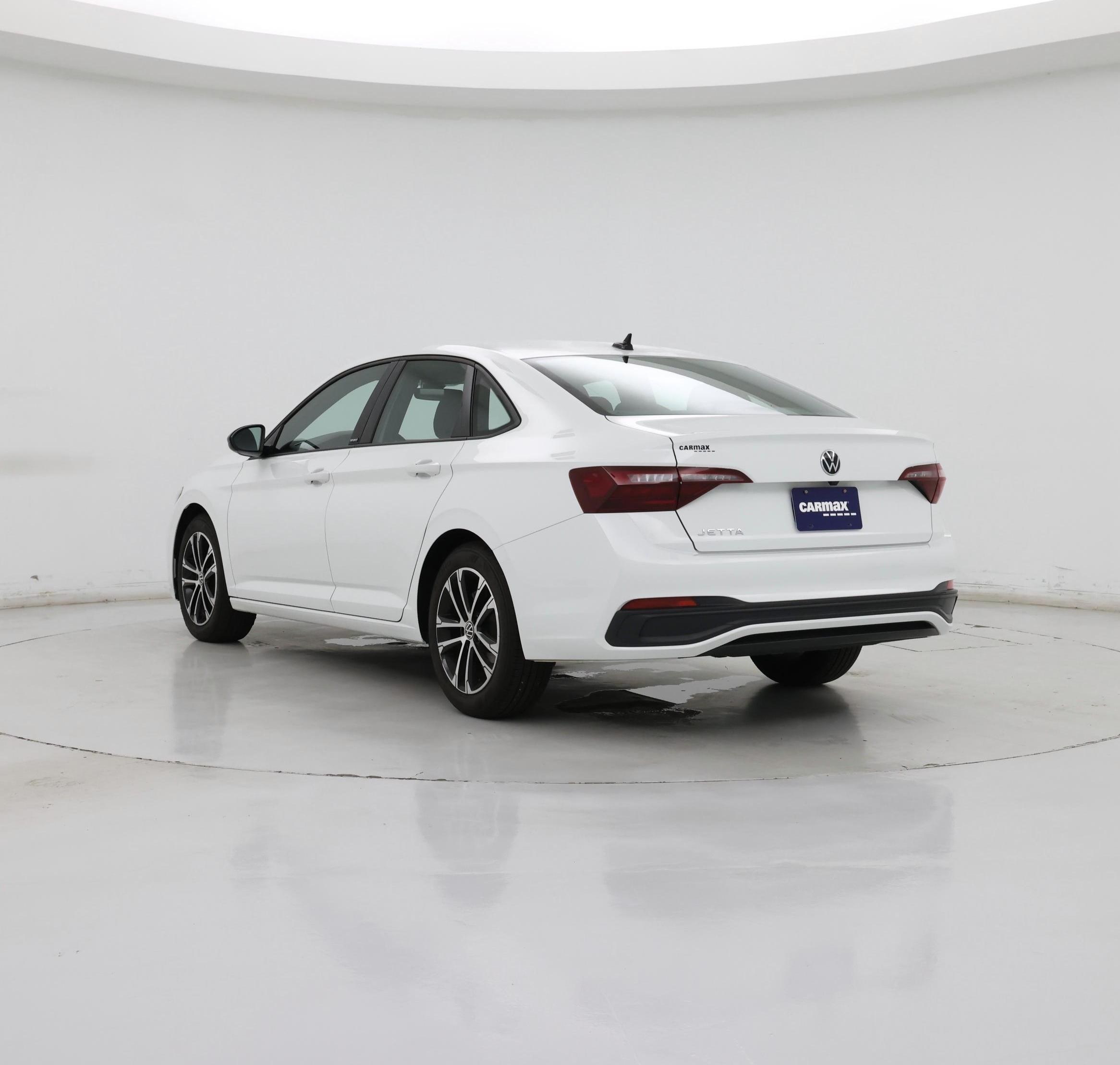 Thumbnail: 2024 Volkswagen Jetta - 2