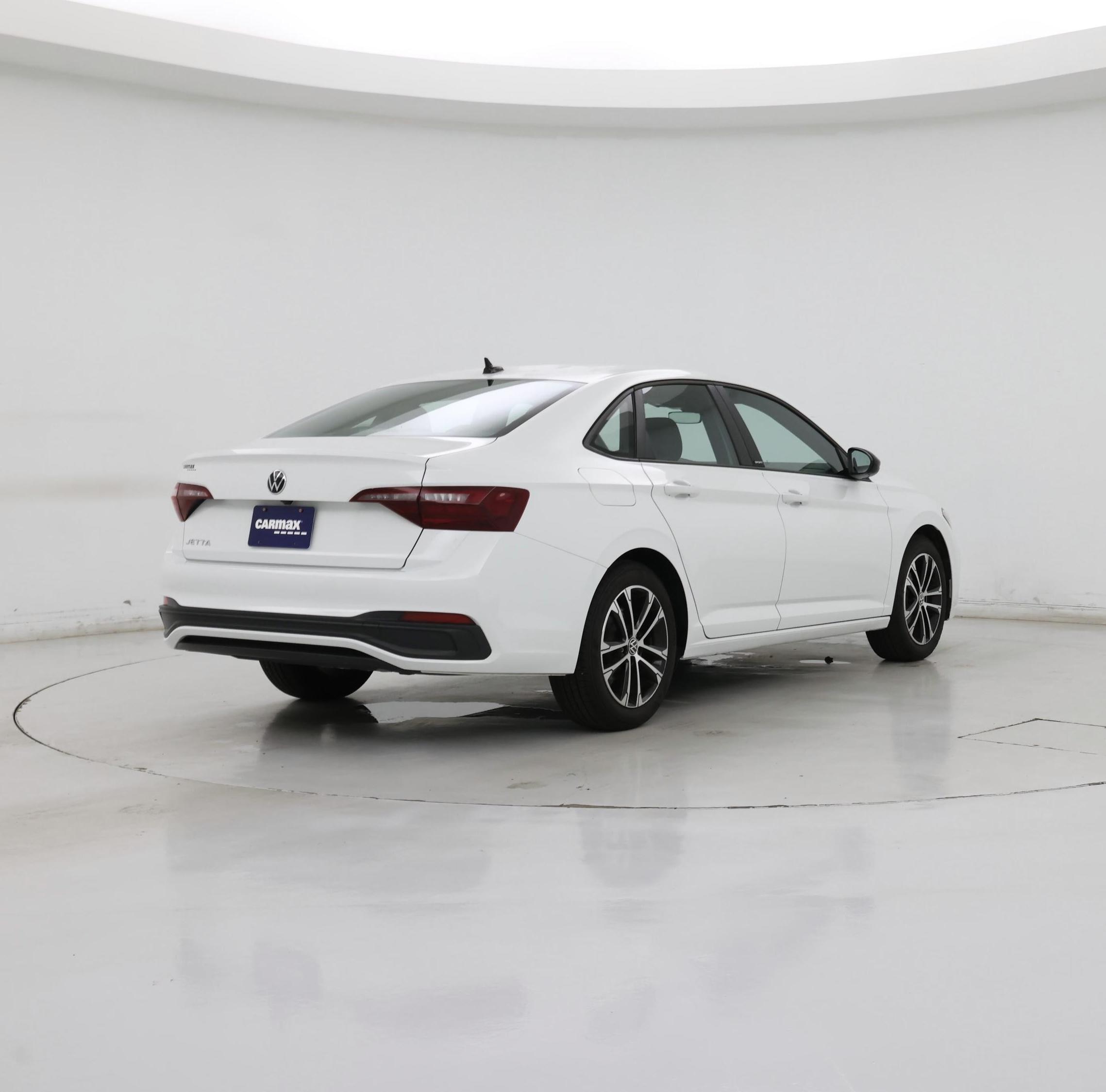 Thumbnail: 2024 Volkswagen Jetta - 8