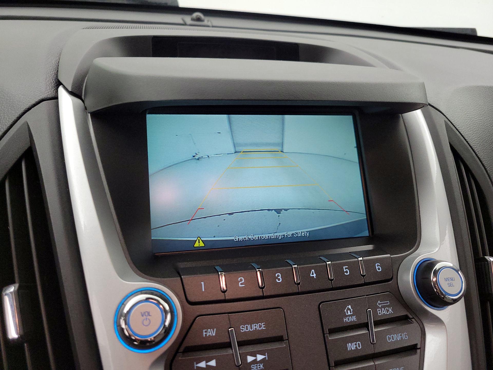 Thumbnail: 2015 Chevrolet Equinox - 14
