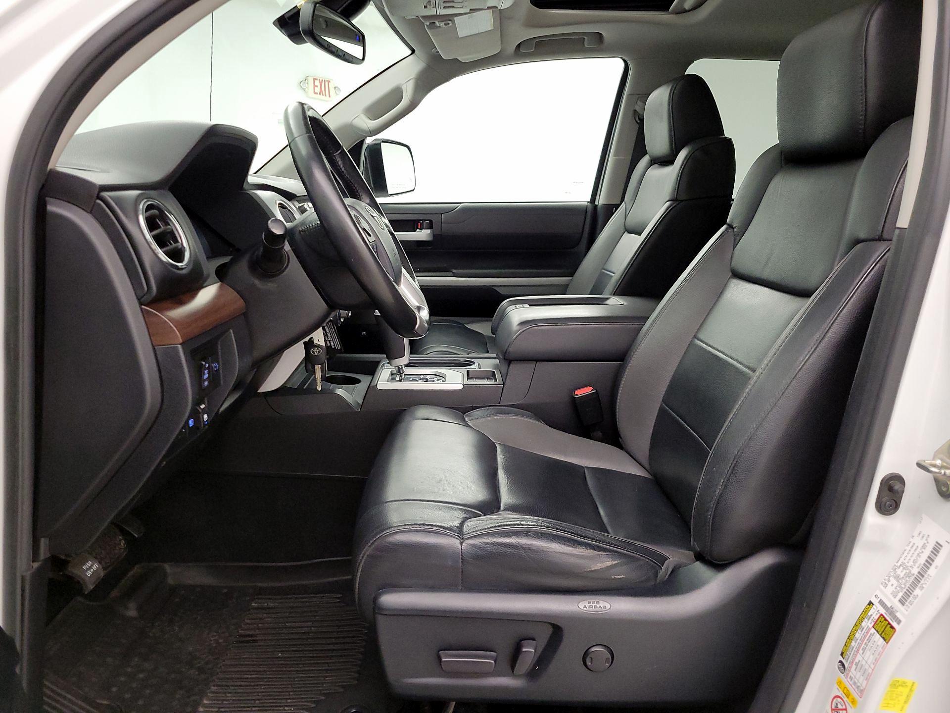 Thumbnail: 2018 Toyota Tundra - 11