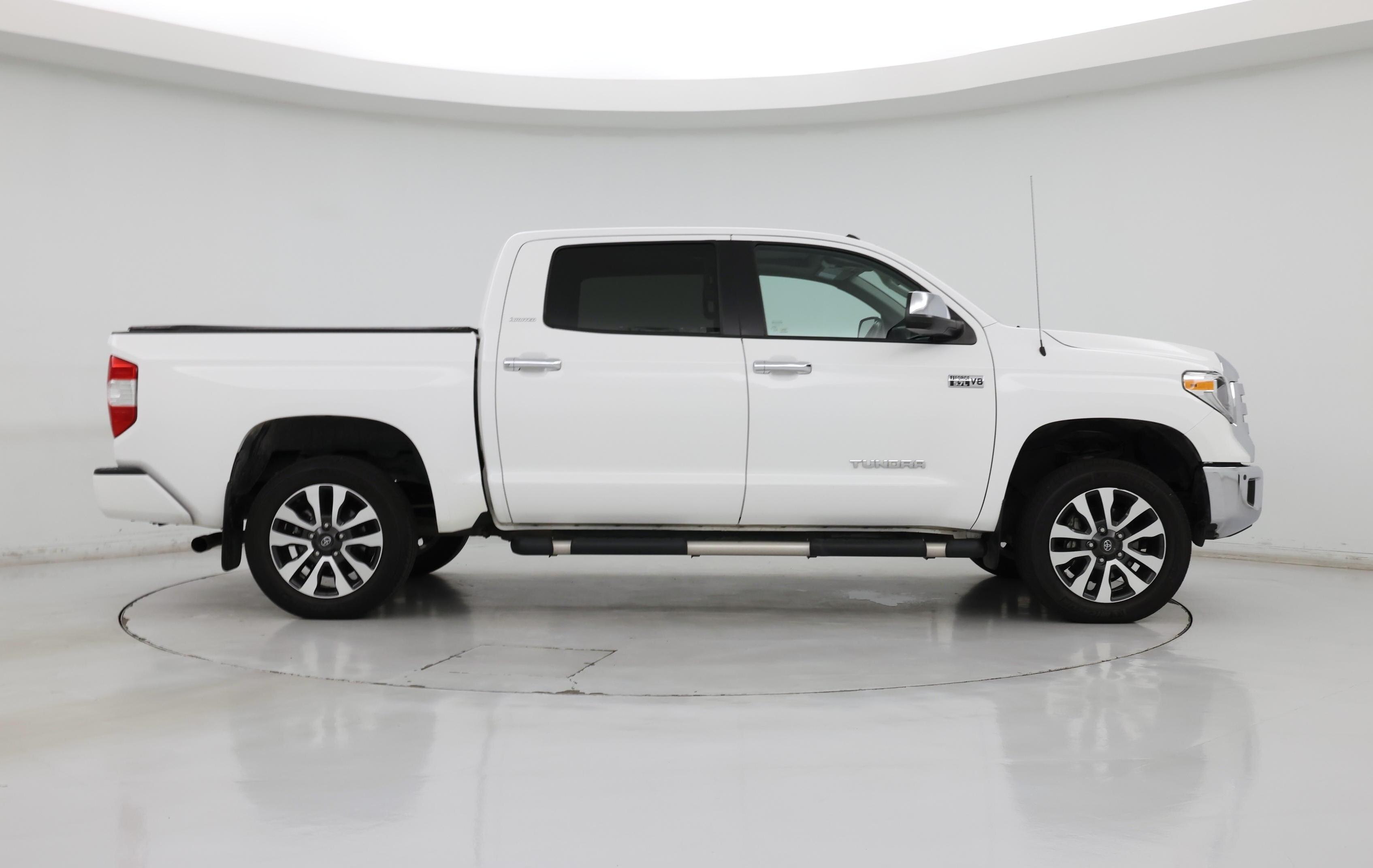Thumbnail: 2018 Toyota Tundra - 7