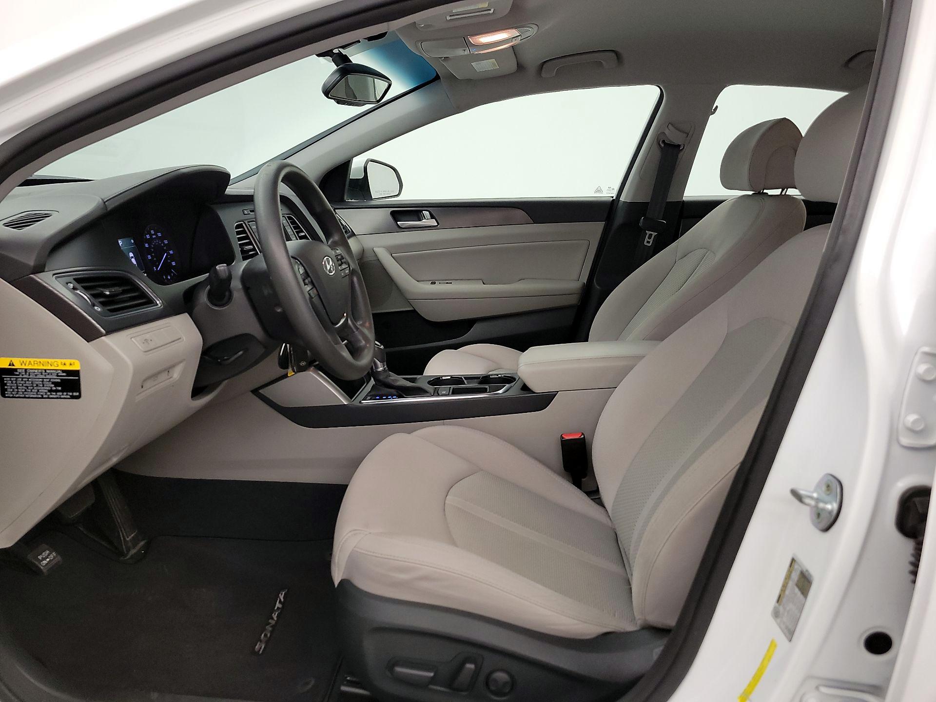Thumbnail: 2015 Hyundai Sonata - 11