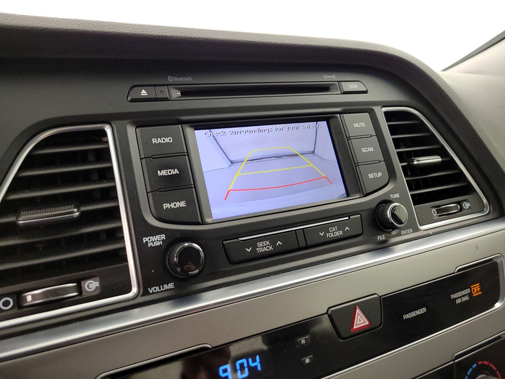 Thumbnail: 2015 Hyundai Sonata - 14