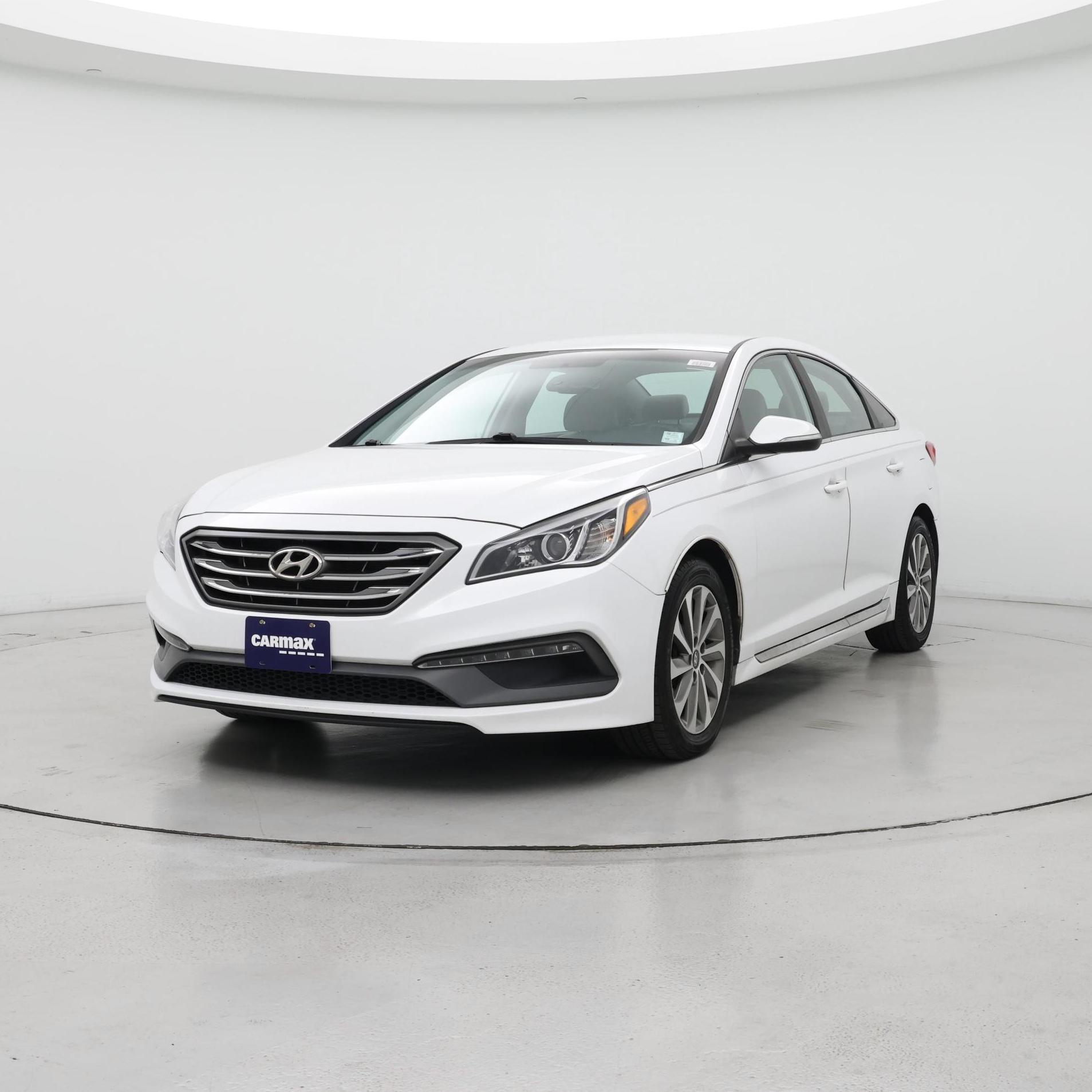 Thumbnail: 2015 Hyundai Sonata - 4