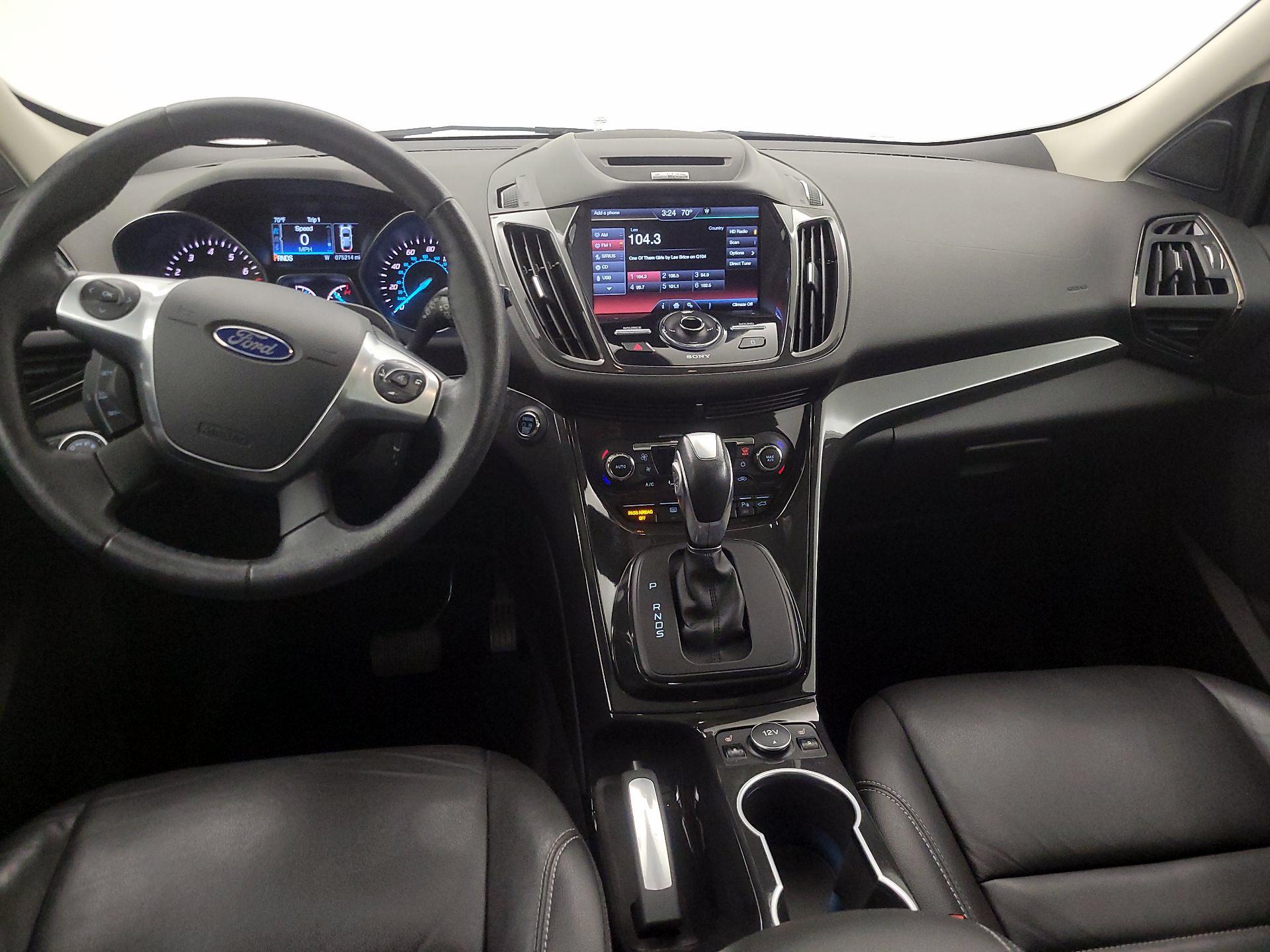 Thumbnail: 2015 Ford Escape - 9