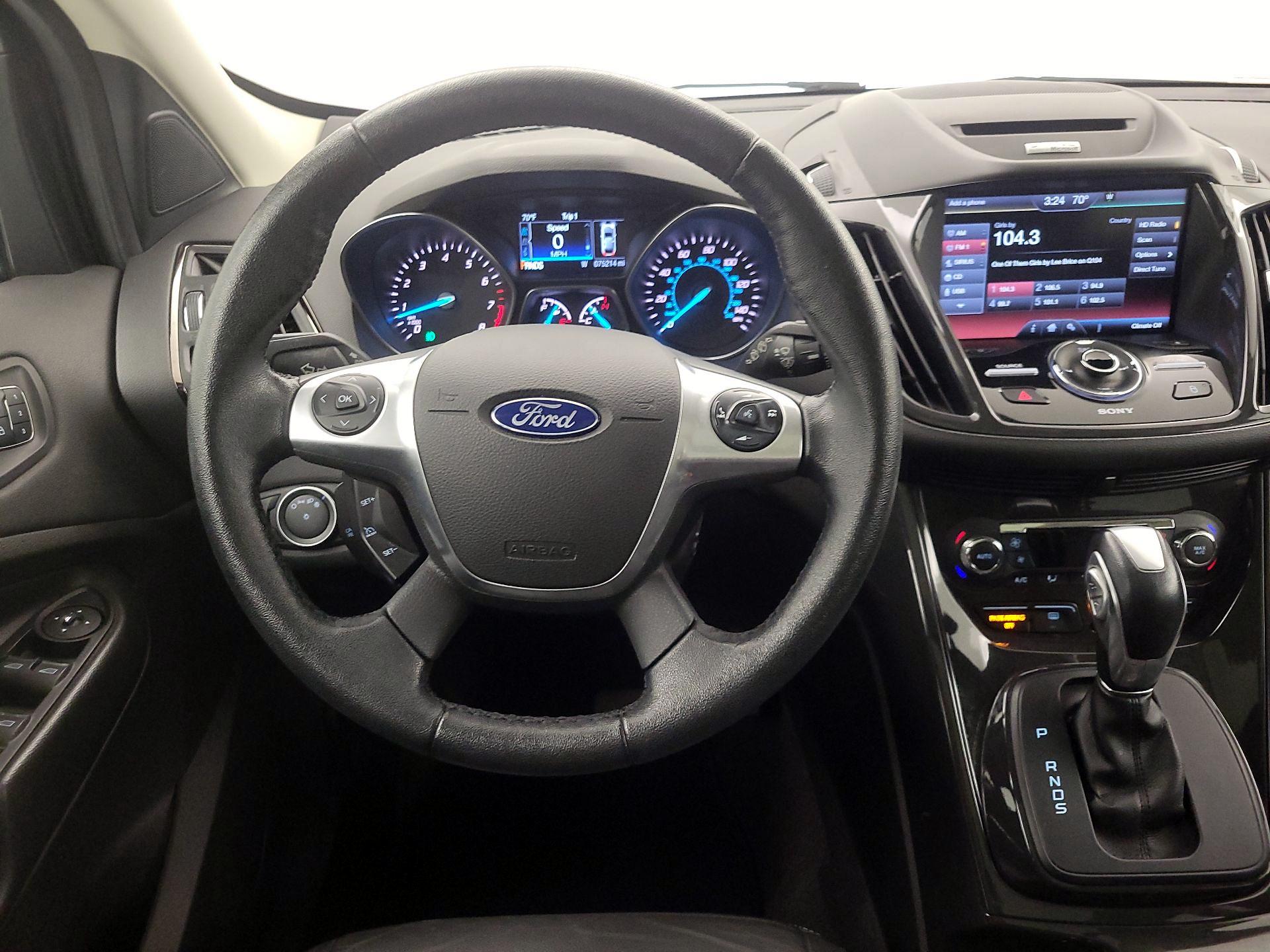 Thumbnail: 2015 Ford Escape - 10