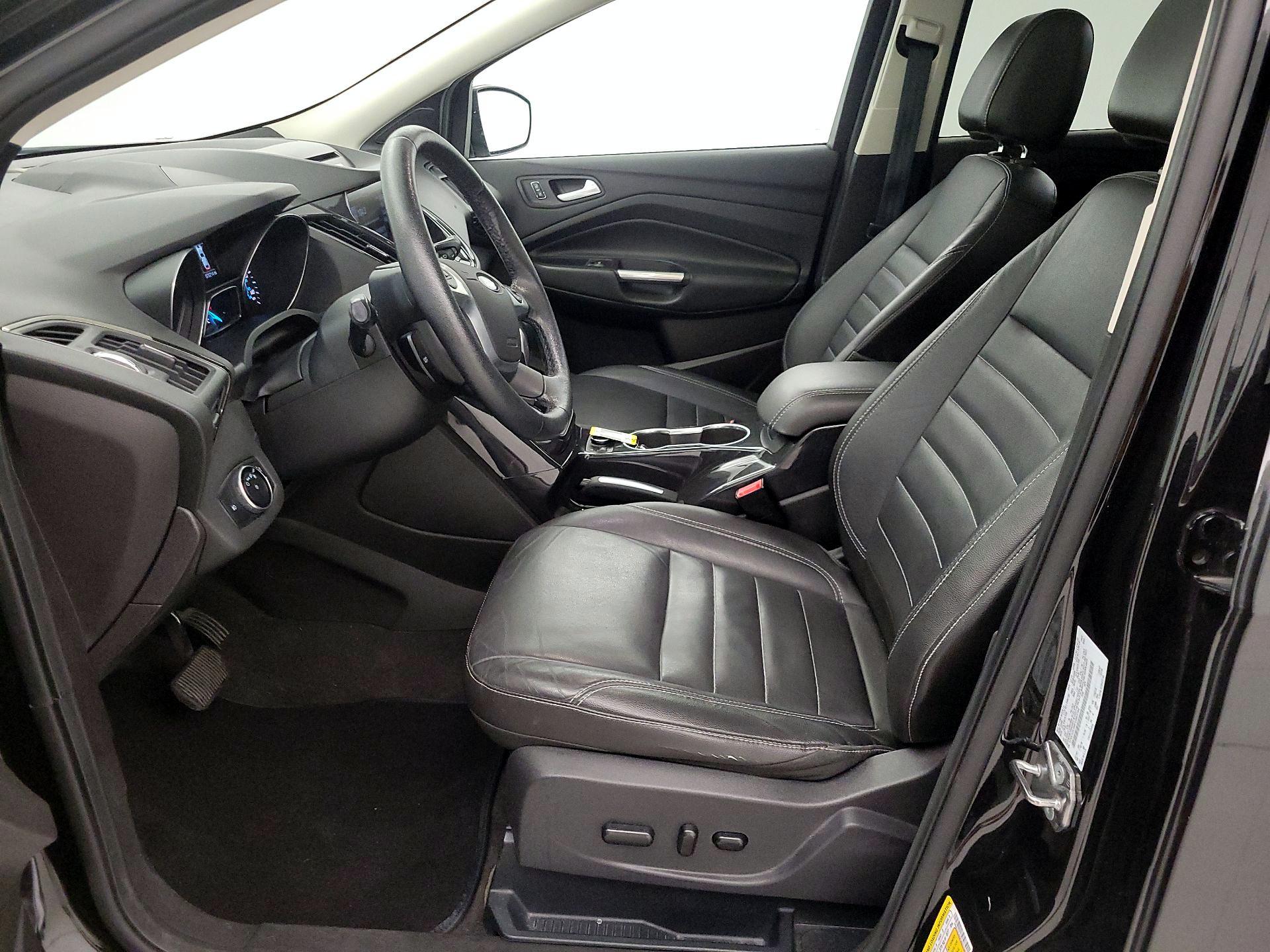 Thumbnail: 2015 Ford Escape - 11