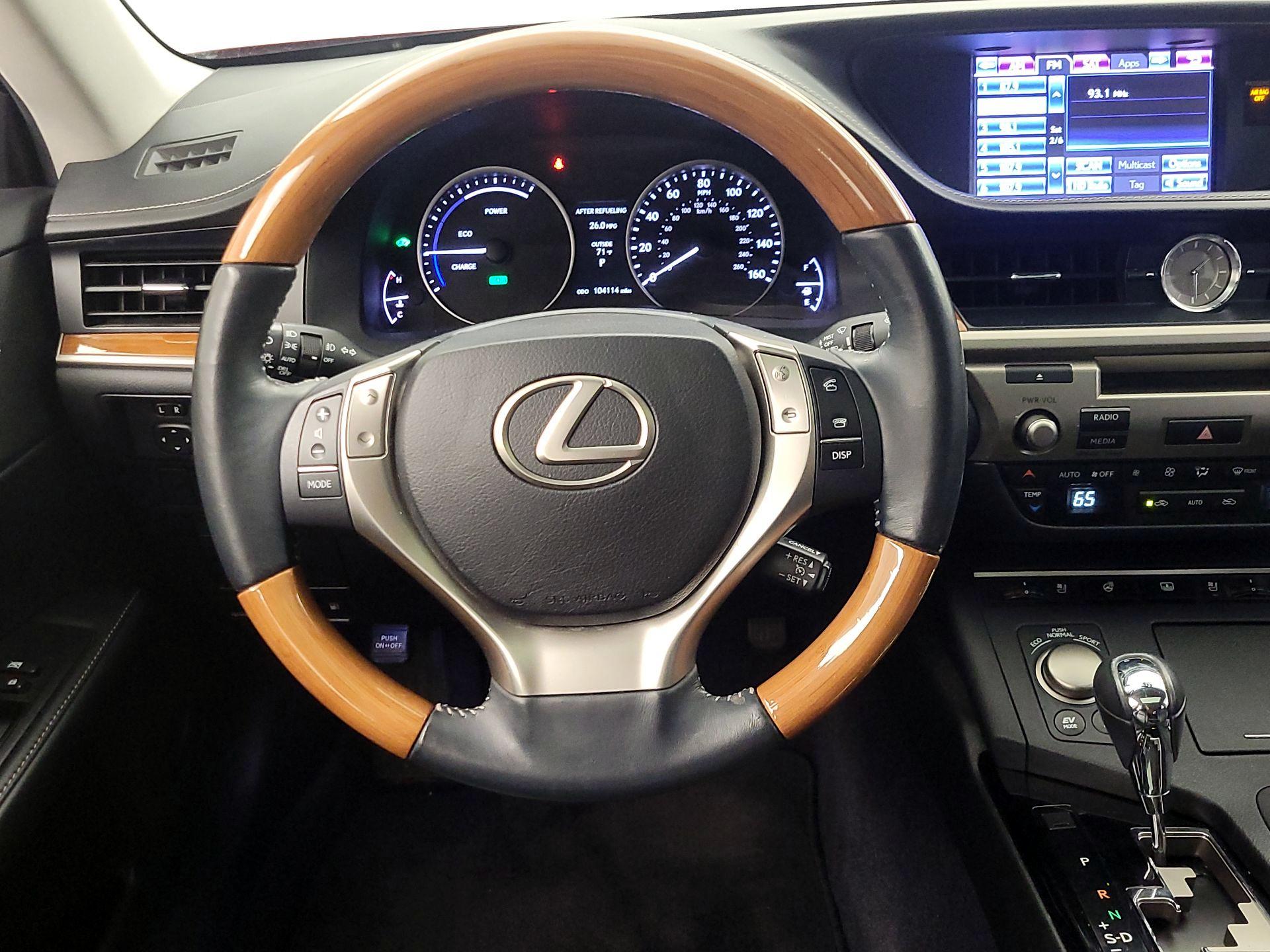 Thumbnail: 2014 Lexus ES - 10