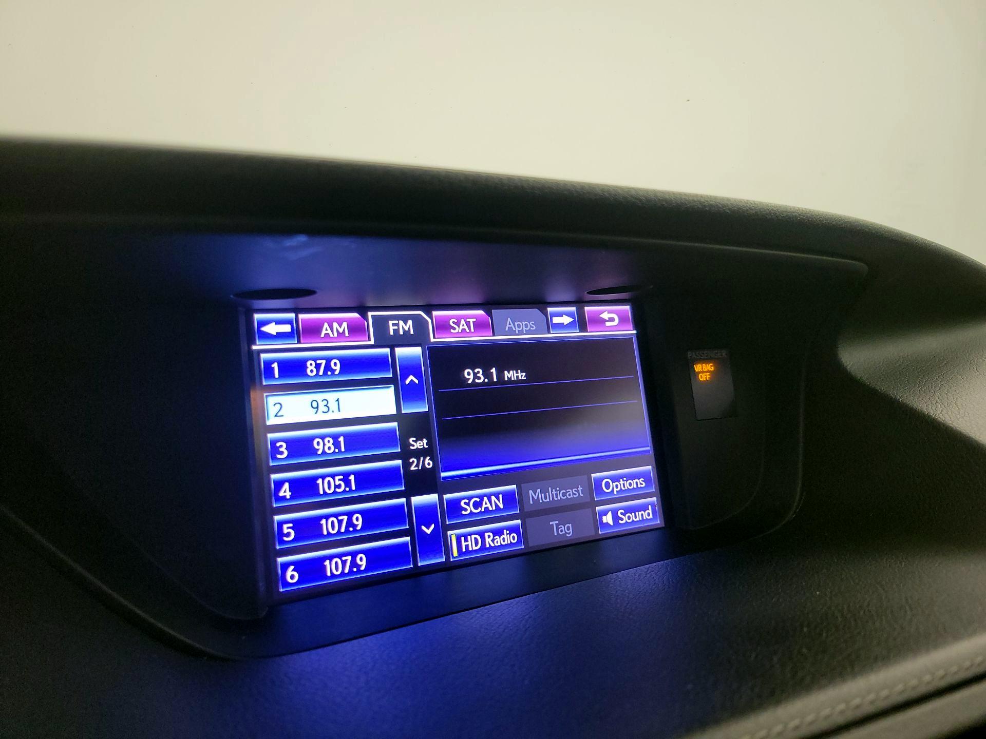 Thumbnail: 2014 Lexus ES - 15