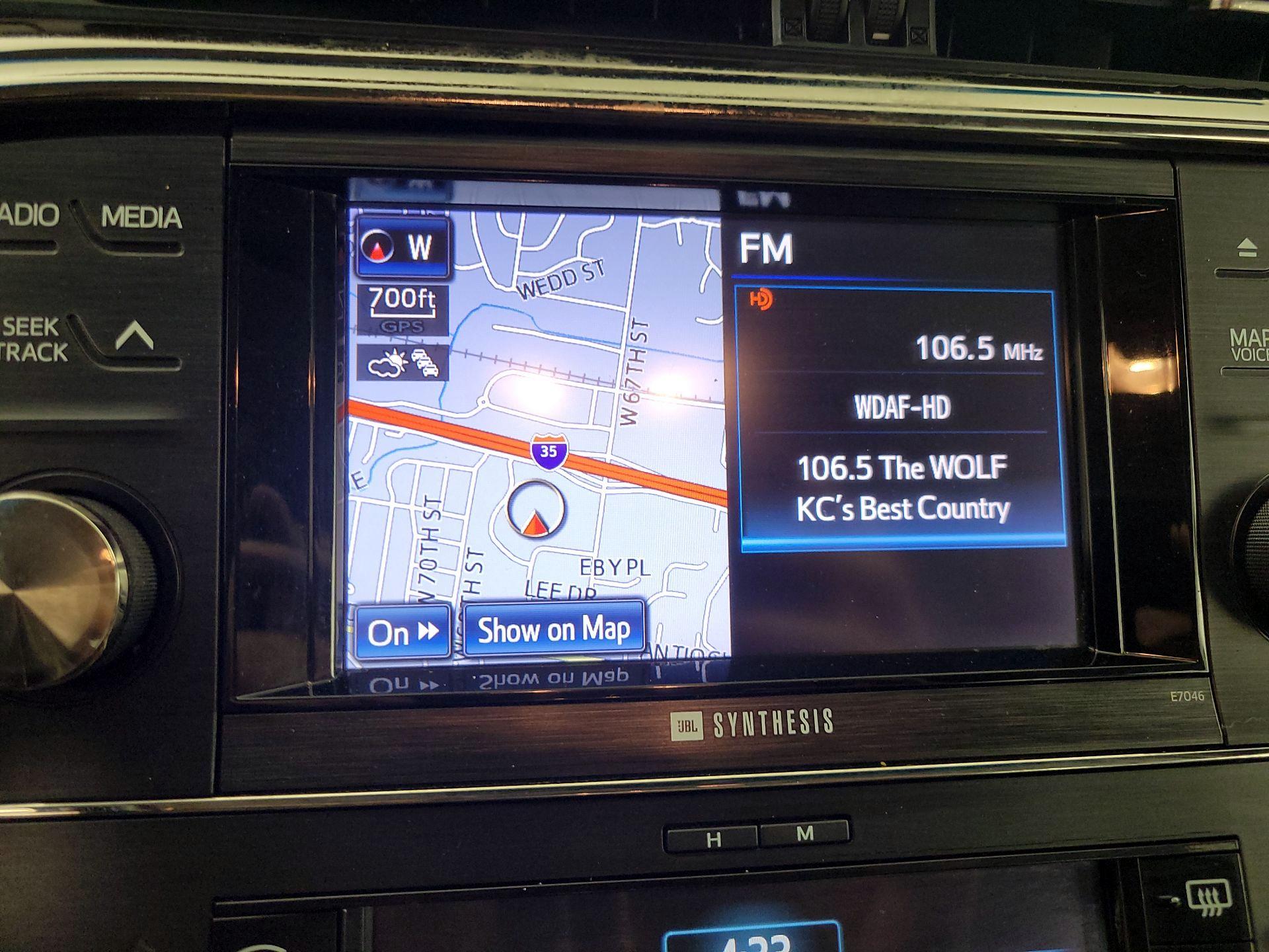 Thumbnail: 2013 Toyota Avalon - 16