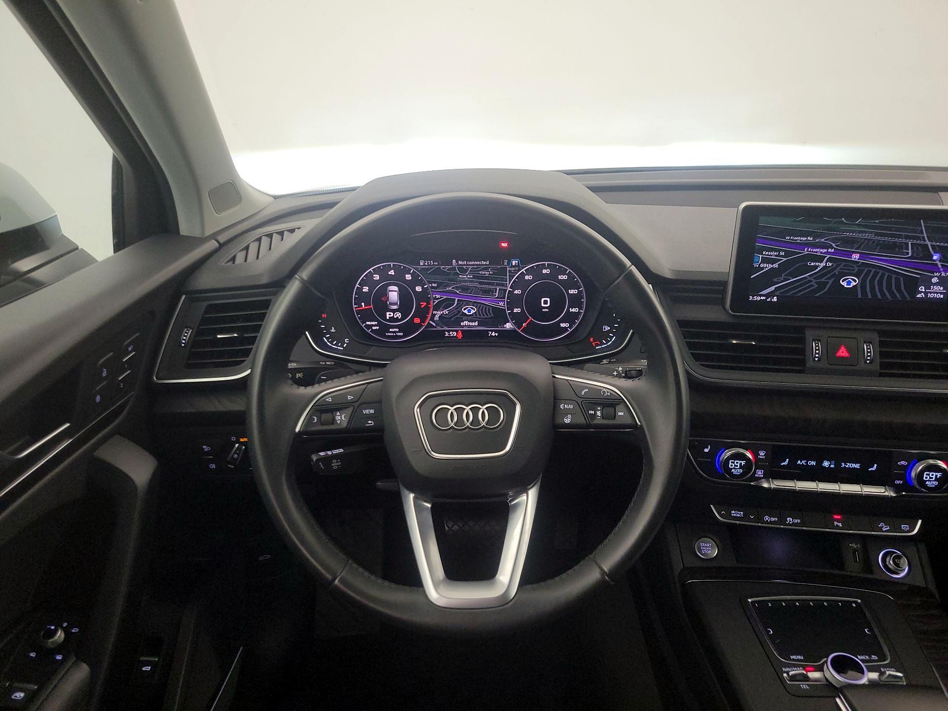 Thumbnail: 2020 Audi Q5 - 10