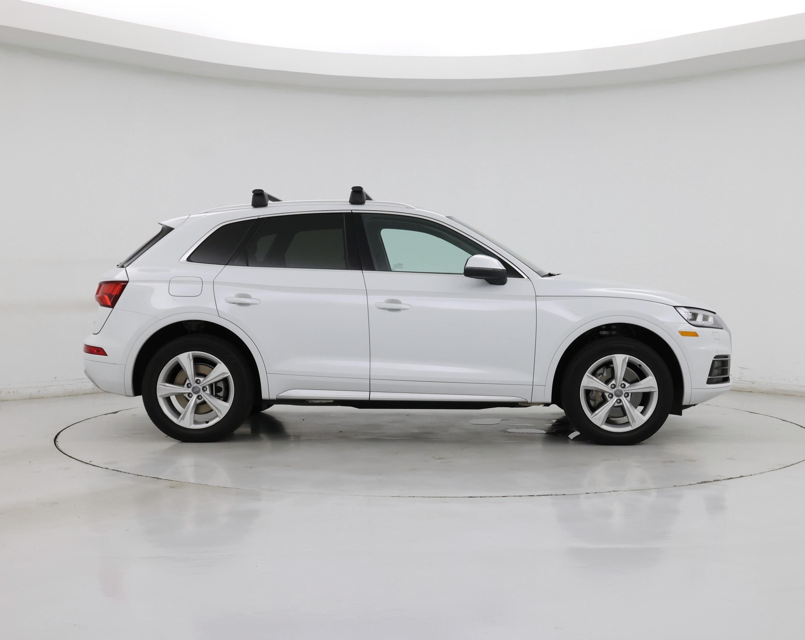 Thumbnail: 2020 Audi Q5 - 7