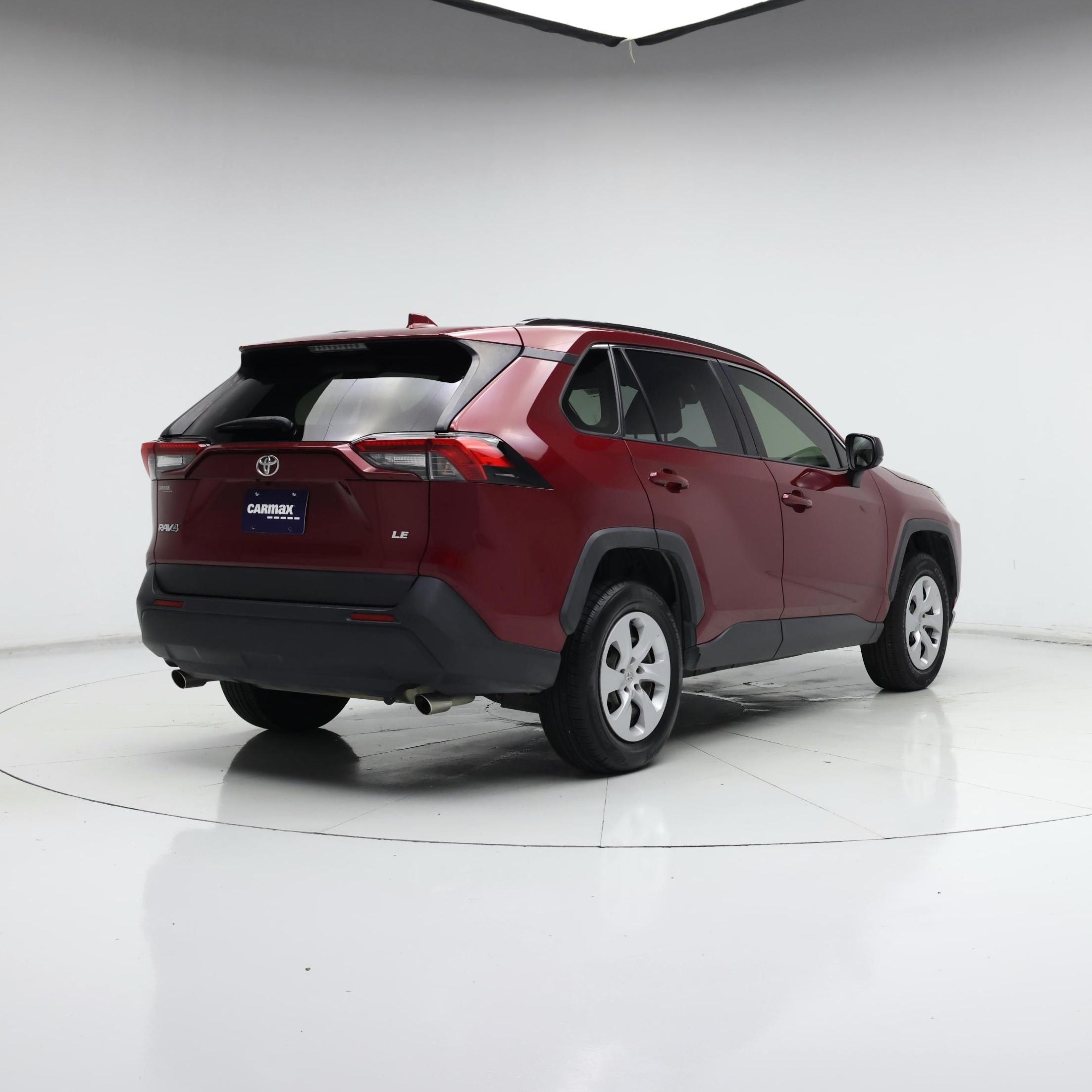 Thumbnail: 2019 Toyota RAV4 - 8