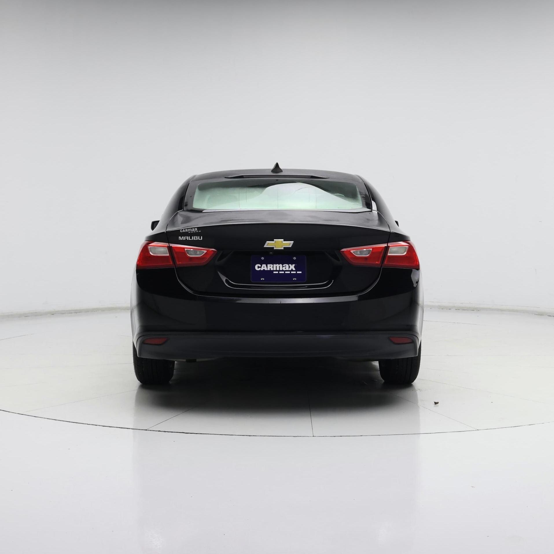 Thumbnail: 2018 Chevrolet Malibu - 6