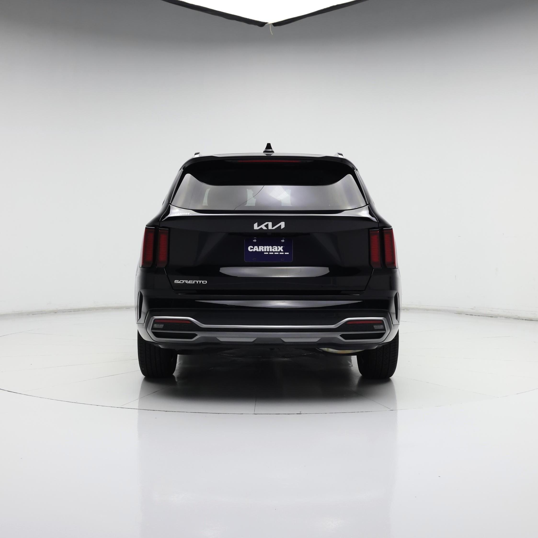 Thumbnail: 2023 Kia Sorento - 6