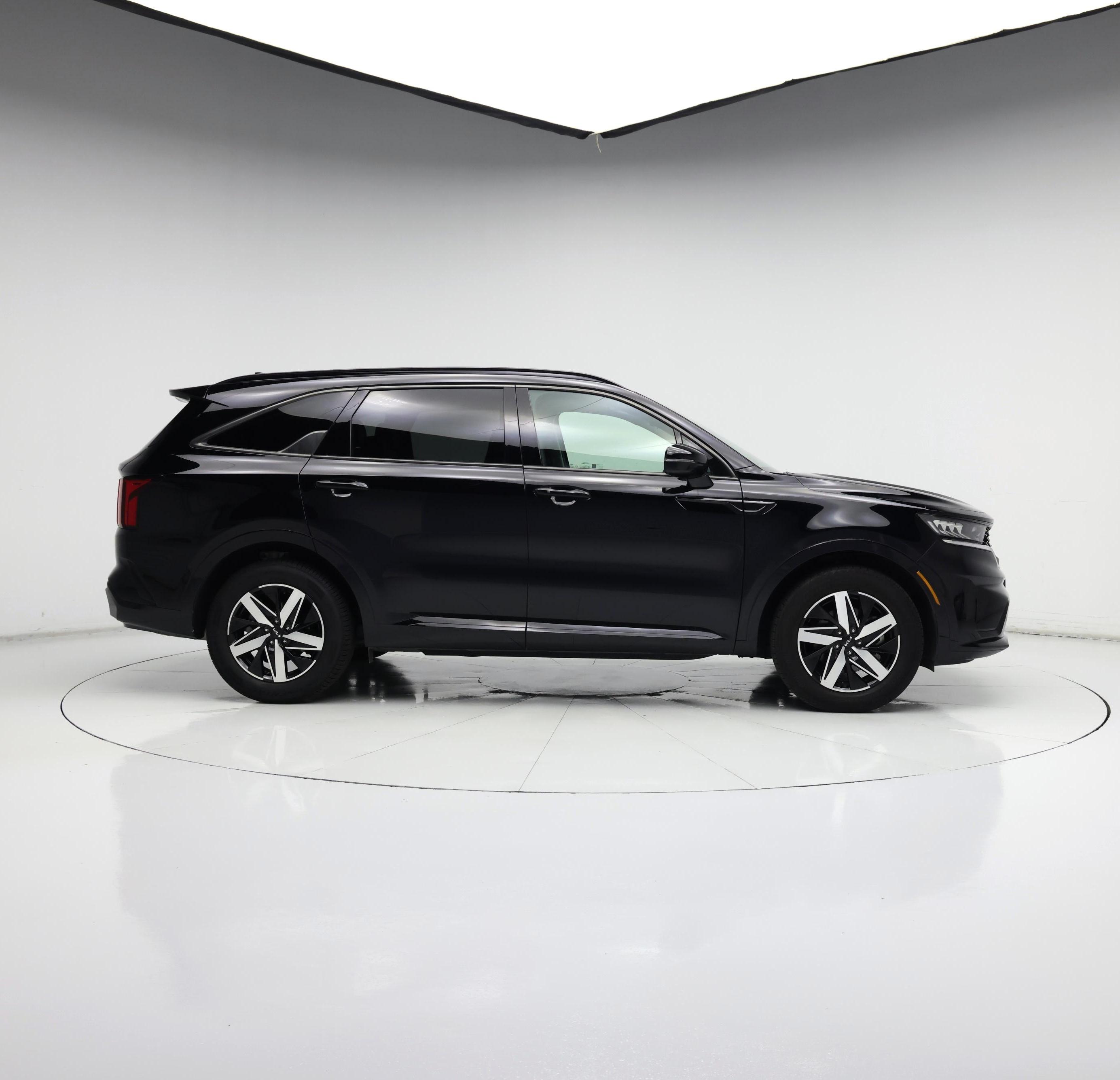 Thumbnail: 2023 Kia Sorento - 7