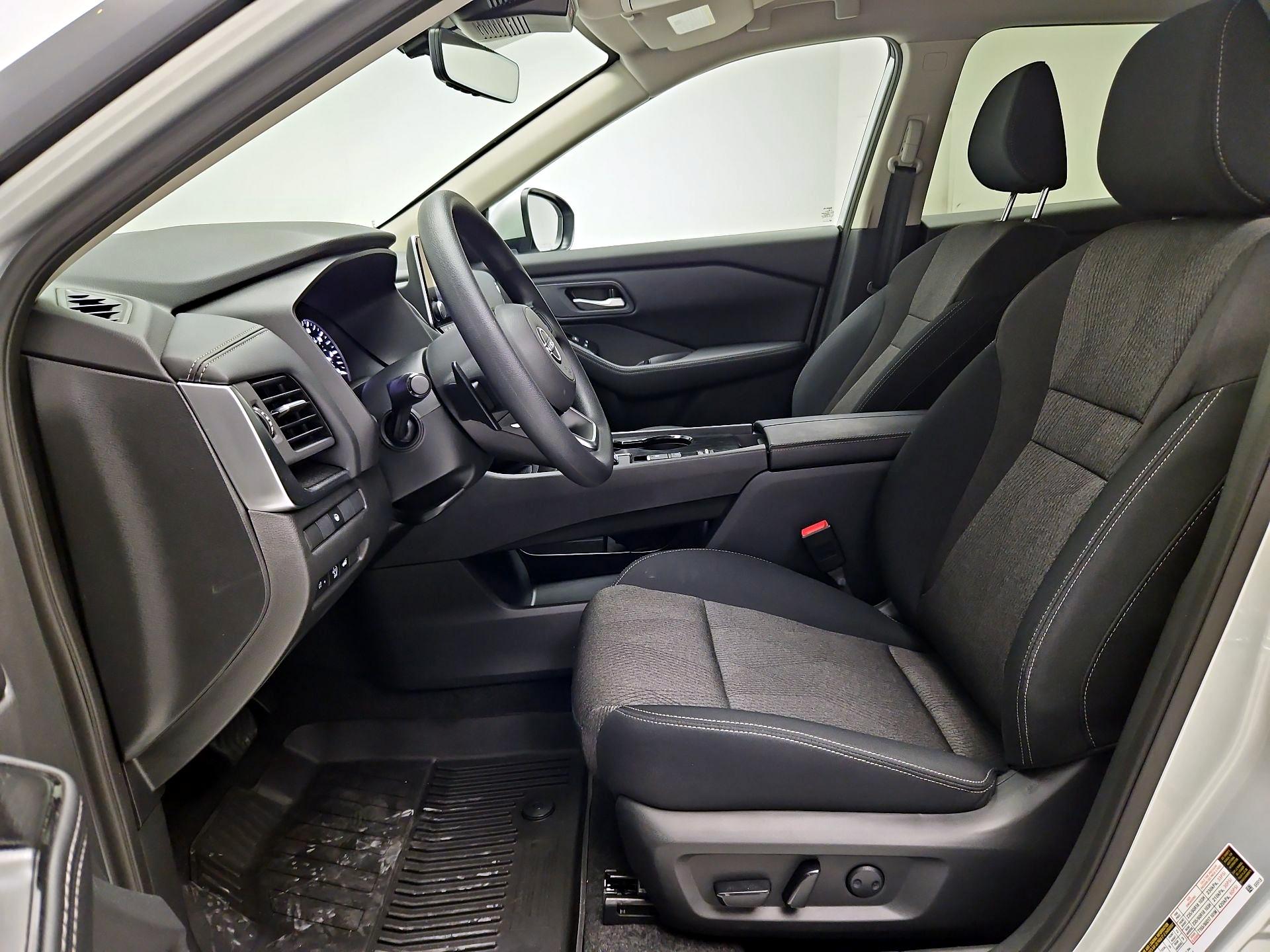 Thumbnail: 2024 Nissan Rogue - 11