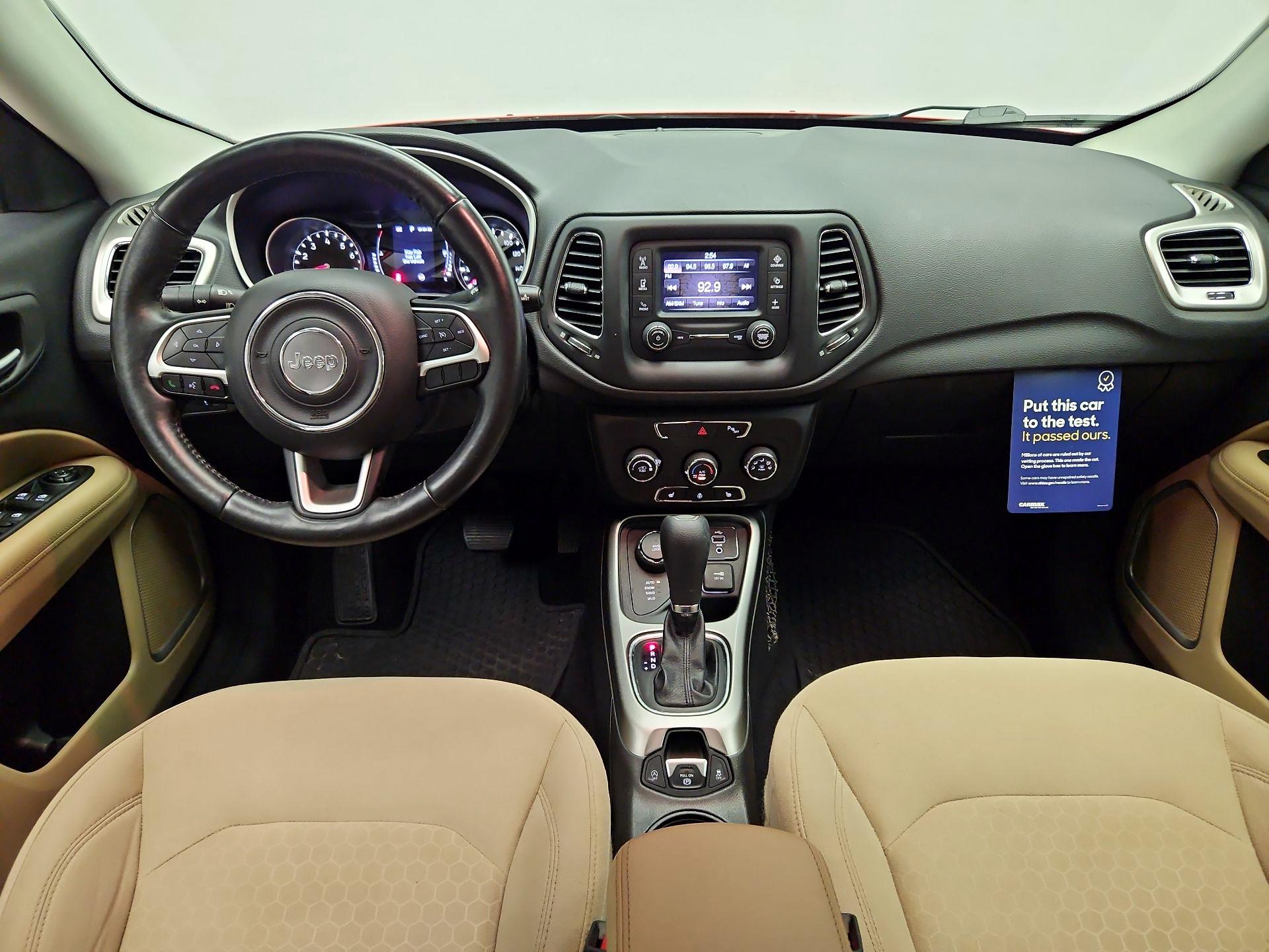 Thumbnail: 2017 Jeep Compass - 9