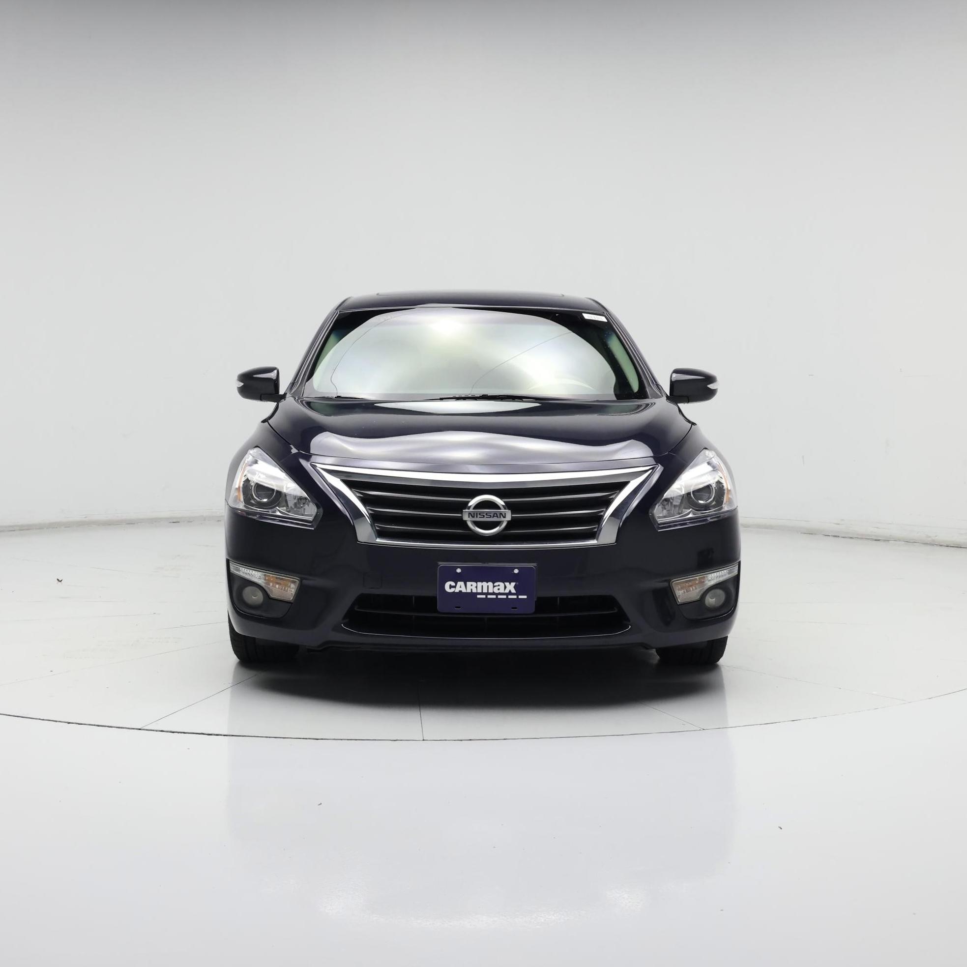 Thumbnail: 2015 Nissan Altima - 5
