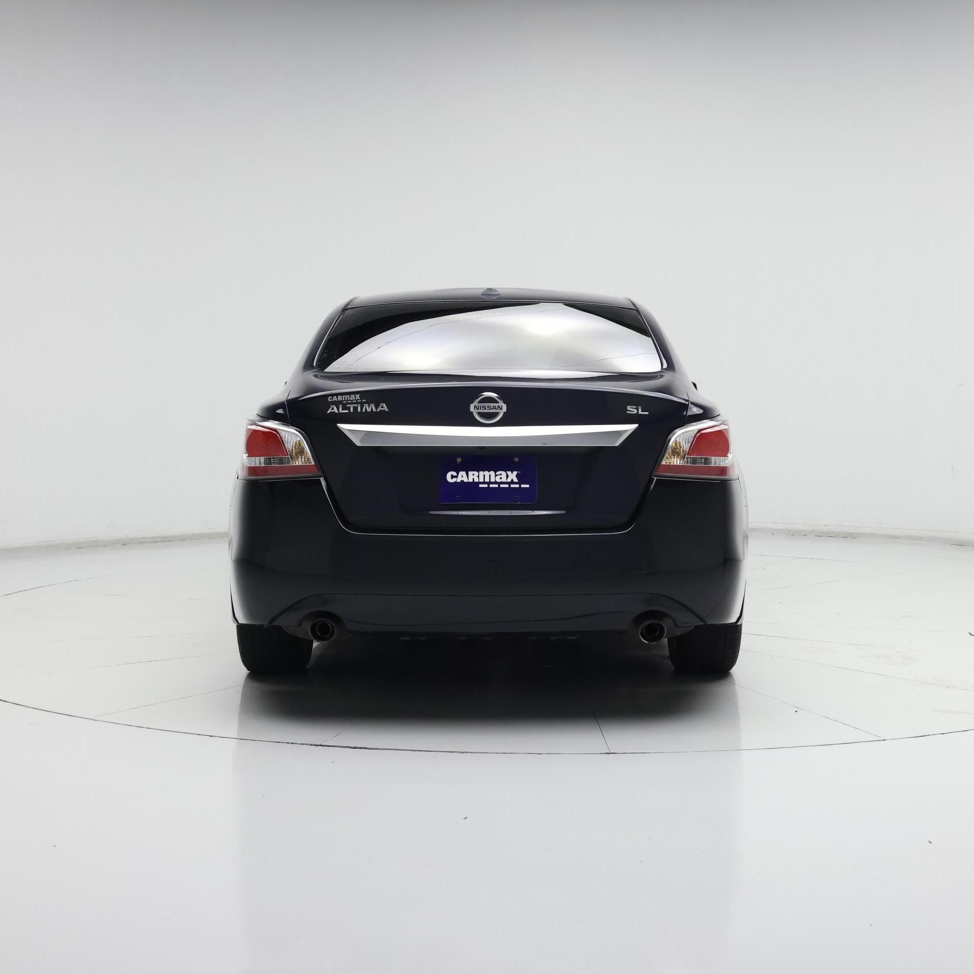 Thumbnail: 2015 Nissan Altima - 6