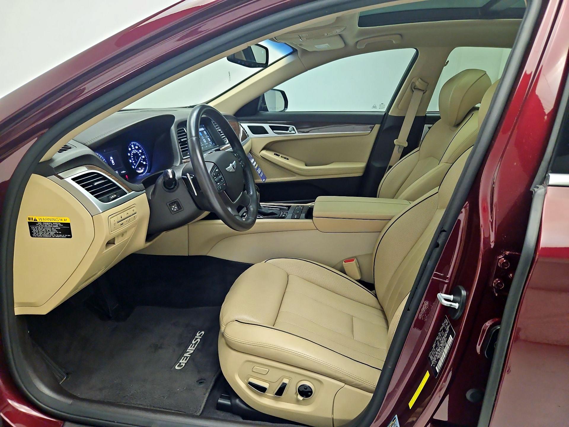 Thumbnail: 2015 Hyundai Genesis - 11