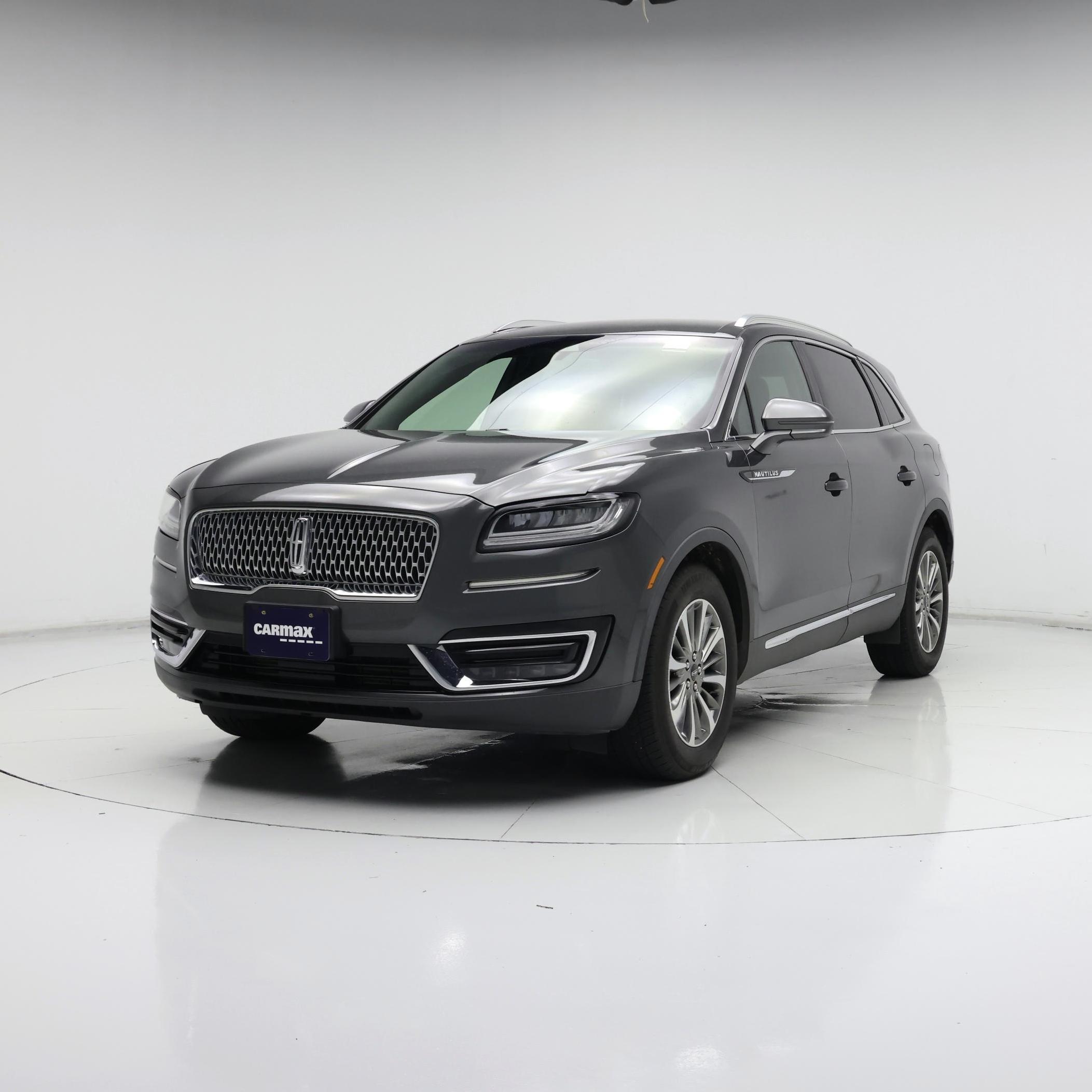 Thumbnail: 2019 Lincoln Nautilus - 4