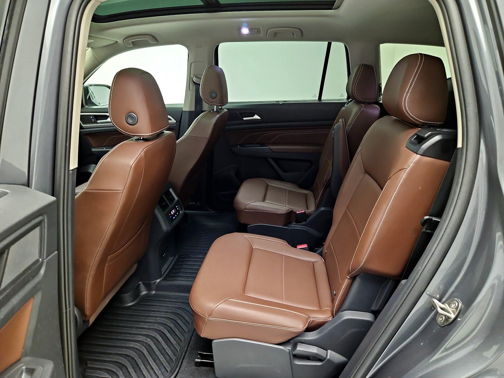 Thumbnail: 2023 Volkswagen Atlas - 20