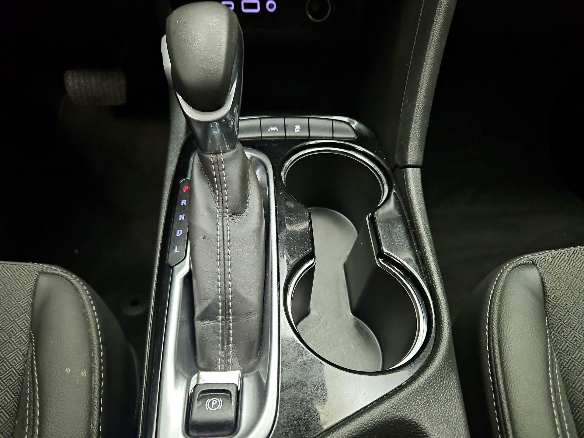Thumbnail: 2021 Buick Encore GX - 17