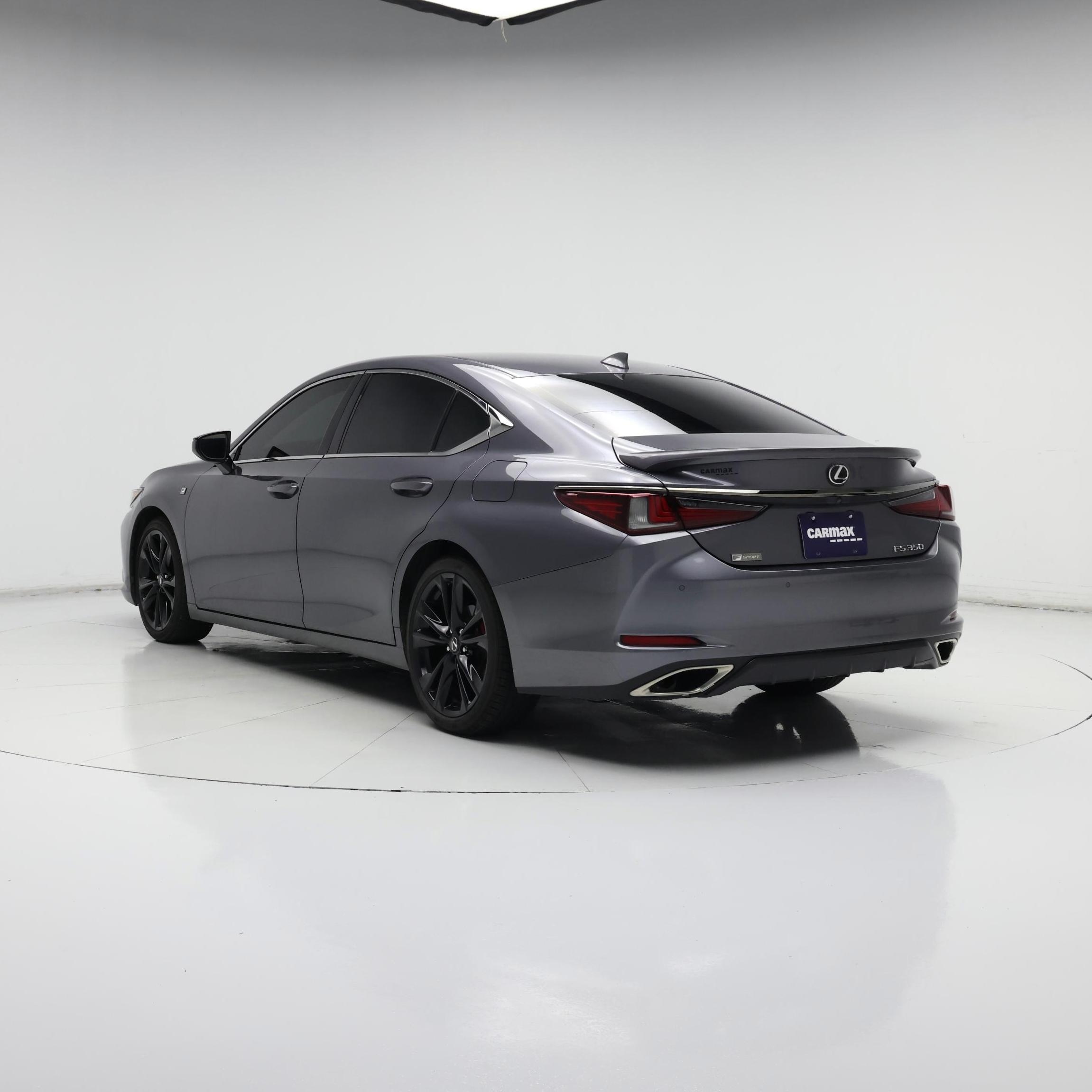 Thumbnail: 2019 Lexus ES - 2