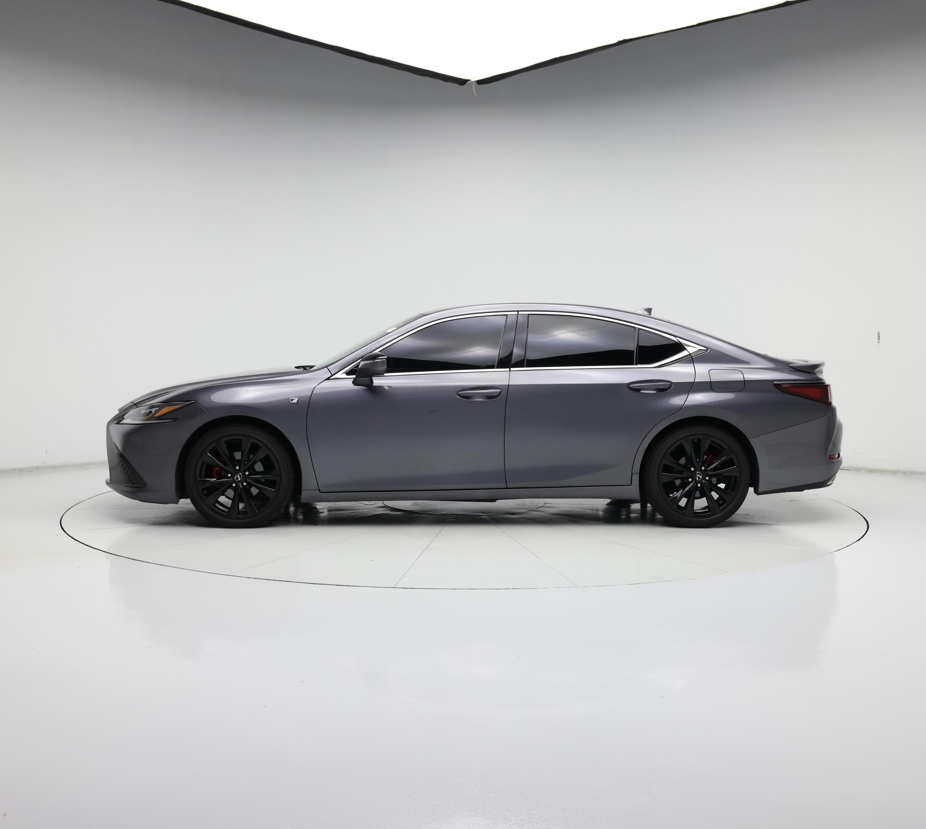 Thumbnail: 2019 Lexus ES - 3