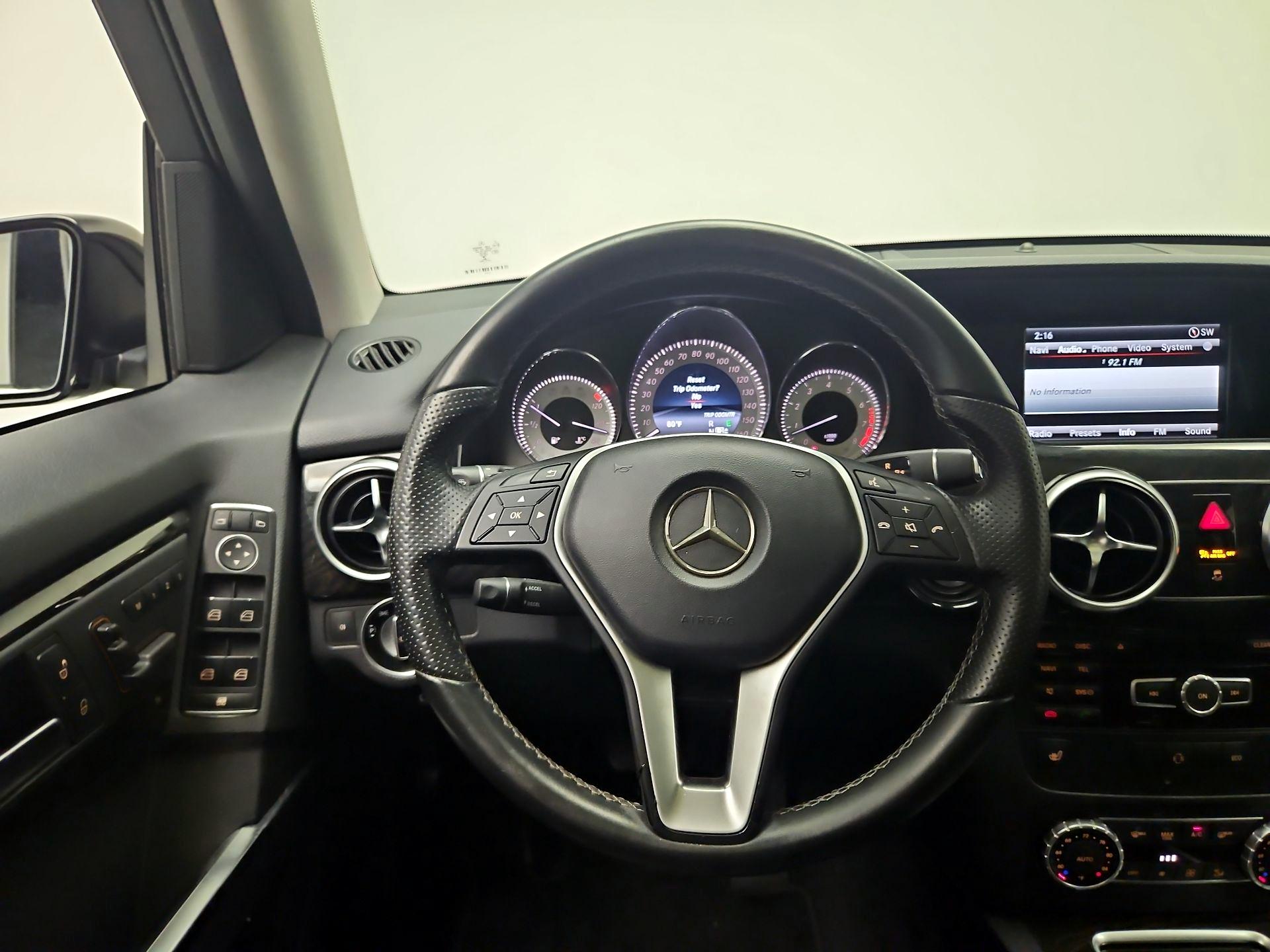 Thumbnail: 2015 Mercedes-Benz GLK - 10
