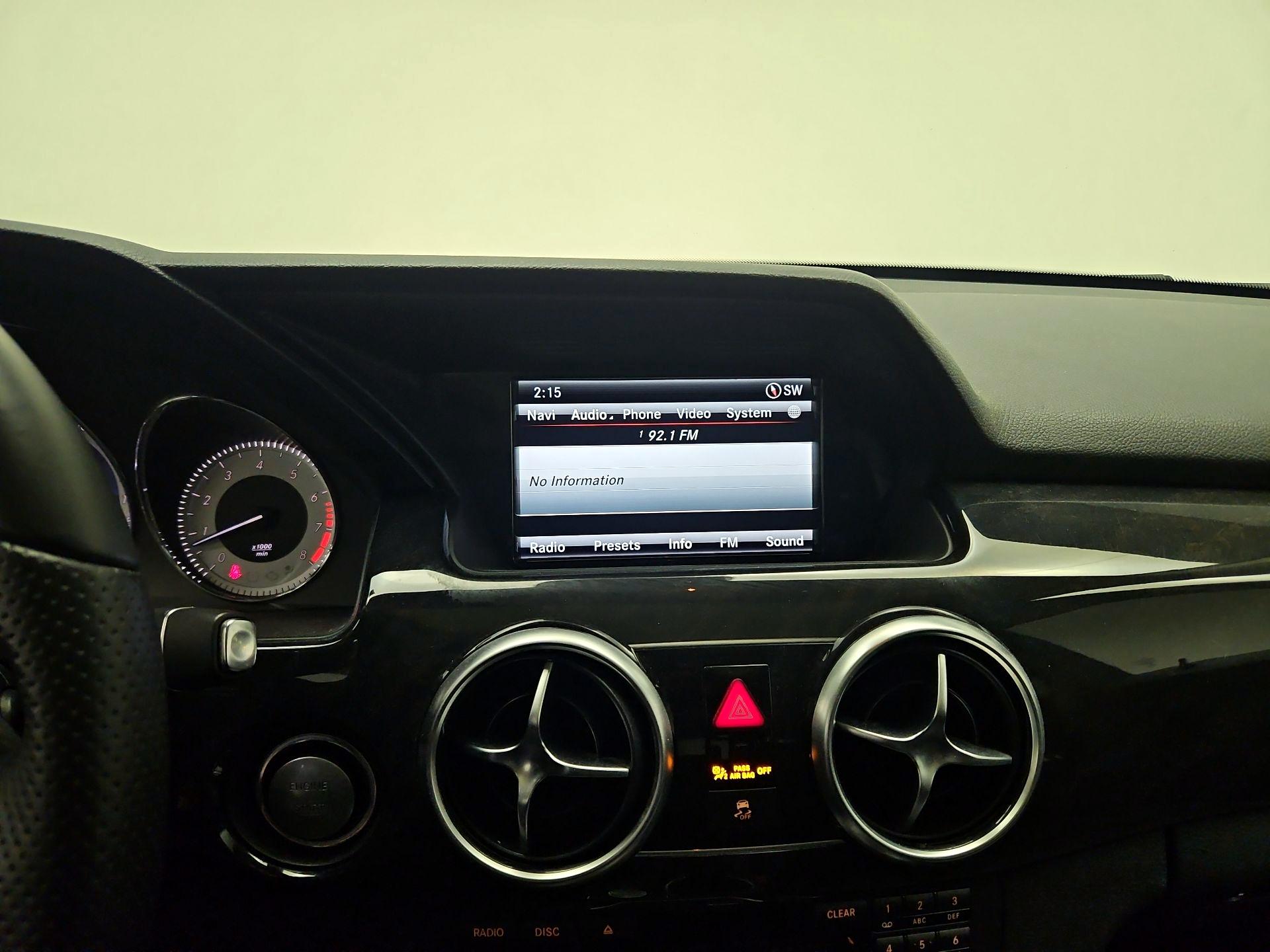 Thumbnail: 2015 Mercedes-Benz GLK - 14
