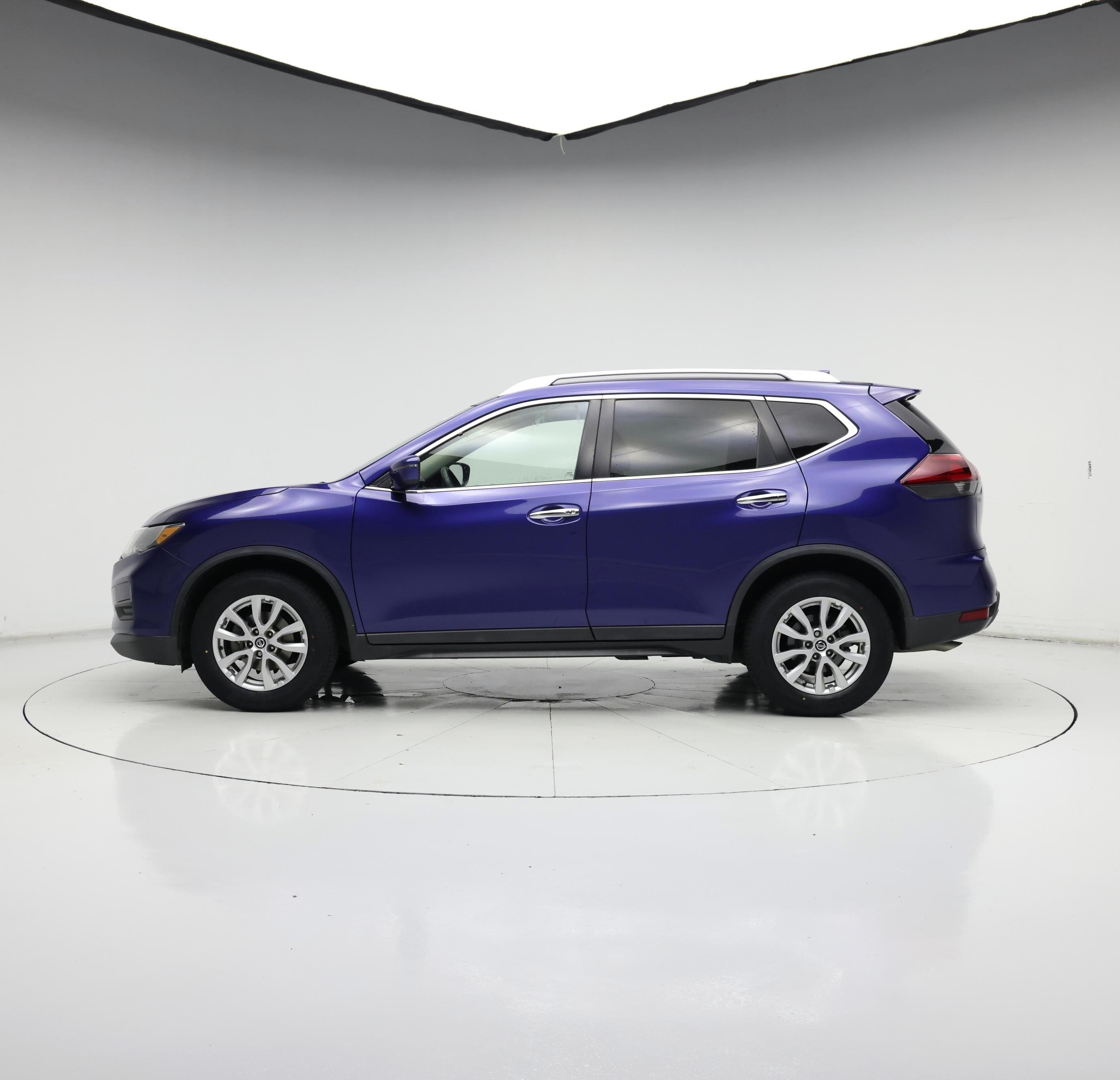 Thumbnail: 2020 Nissan Rogue - 3
