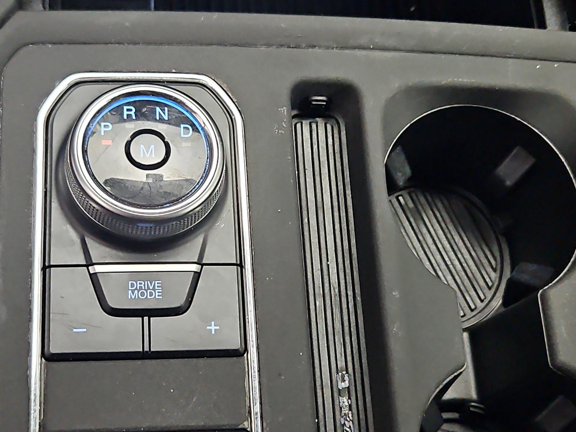 Thumbnail: 2019 Ford Expedition - 17